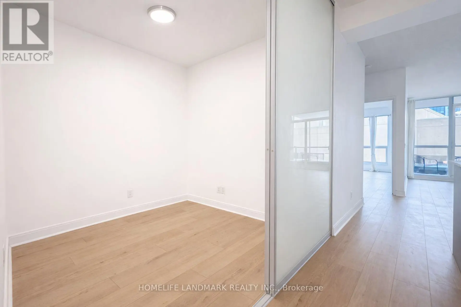 #309 1 SCOTT STREET - Image 8