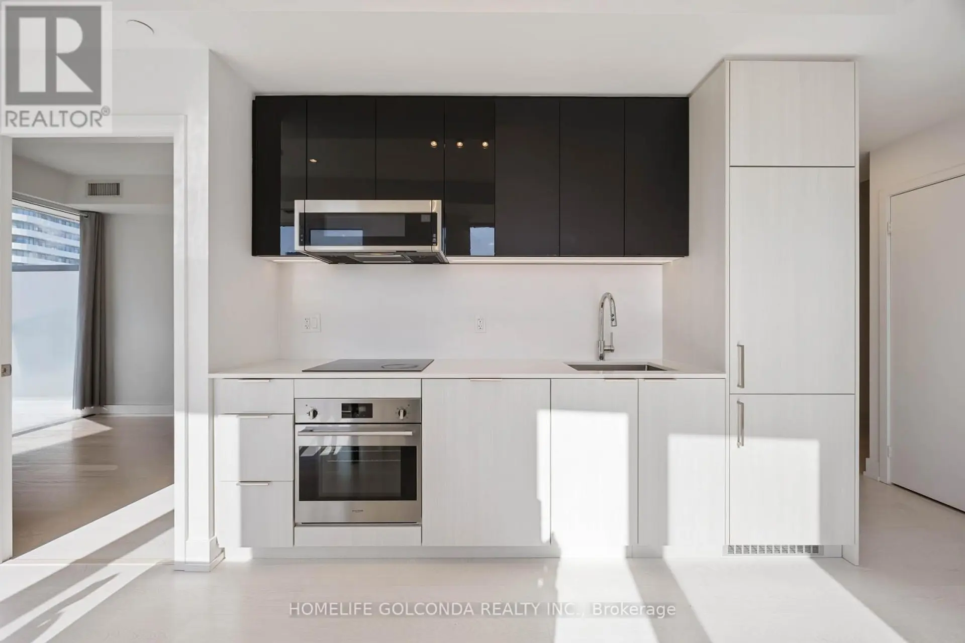 #1803 308 JARVIS STREET - Image 4