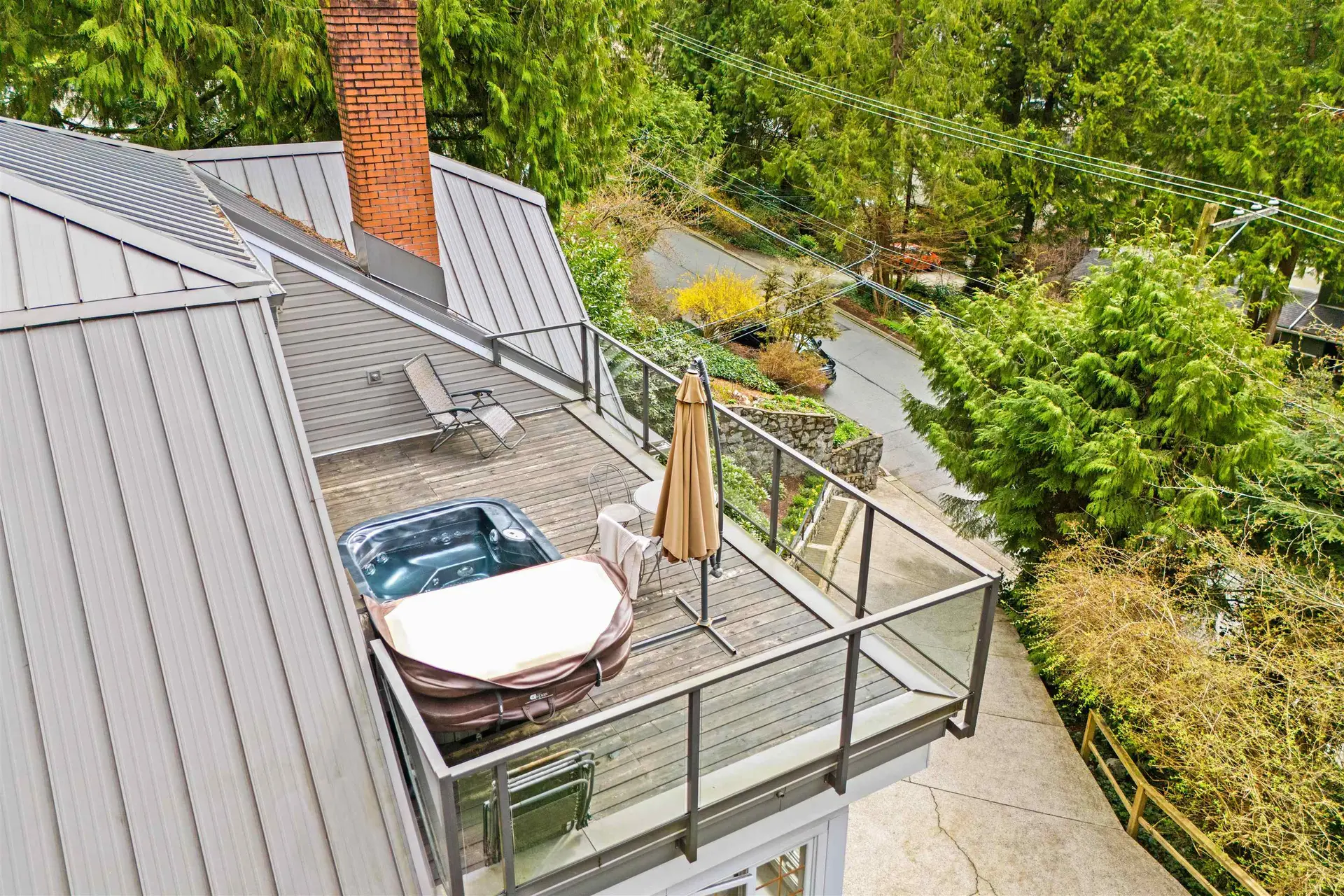 Property at 4622 Cove Cliff Road, North Vancouver, BC