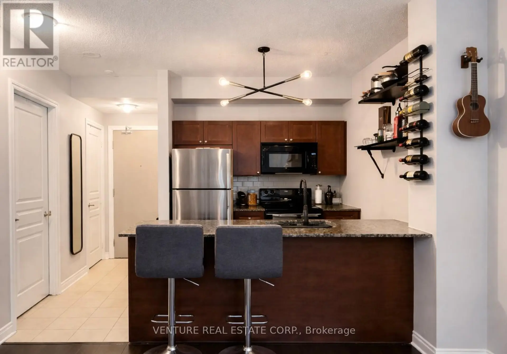 #1005 3525 KARIYA DRIVE - Image 3