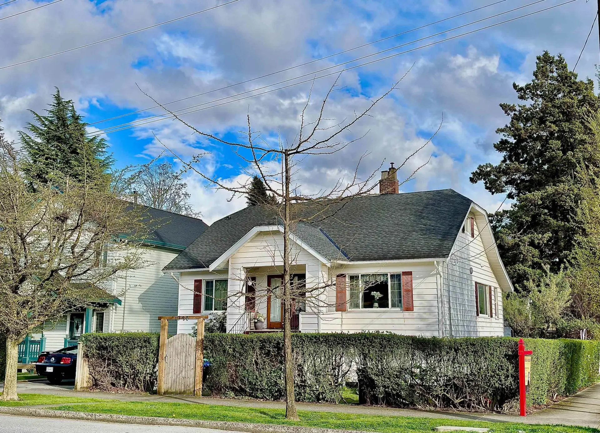 Property at 1320 Tenth Avenue, New Westminster, BC