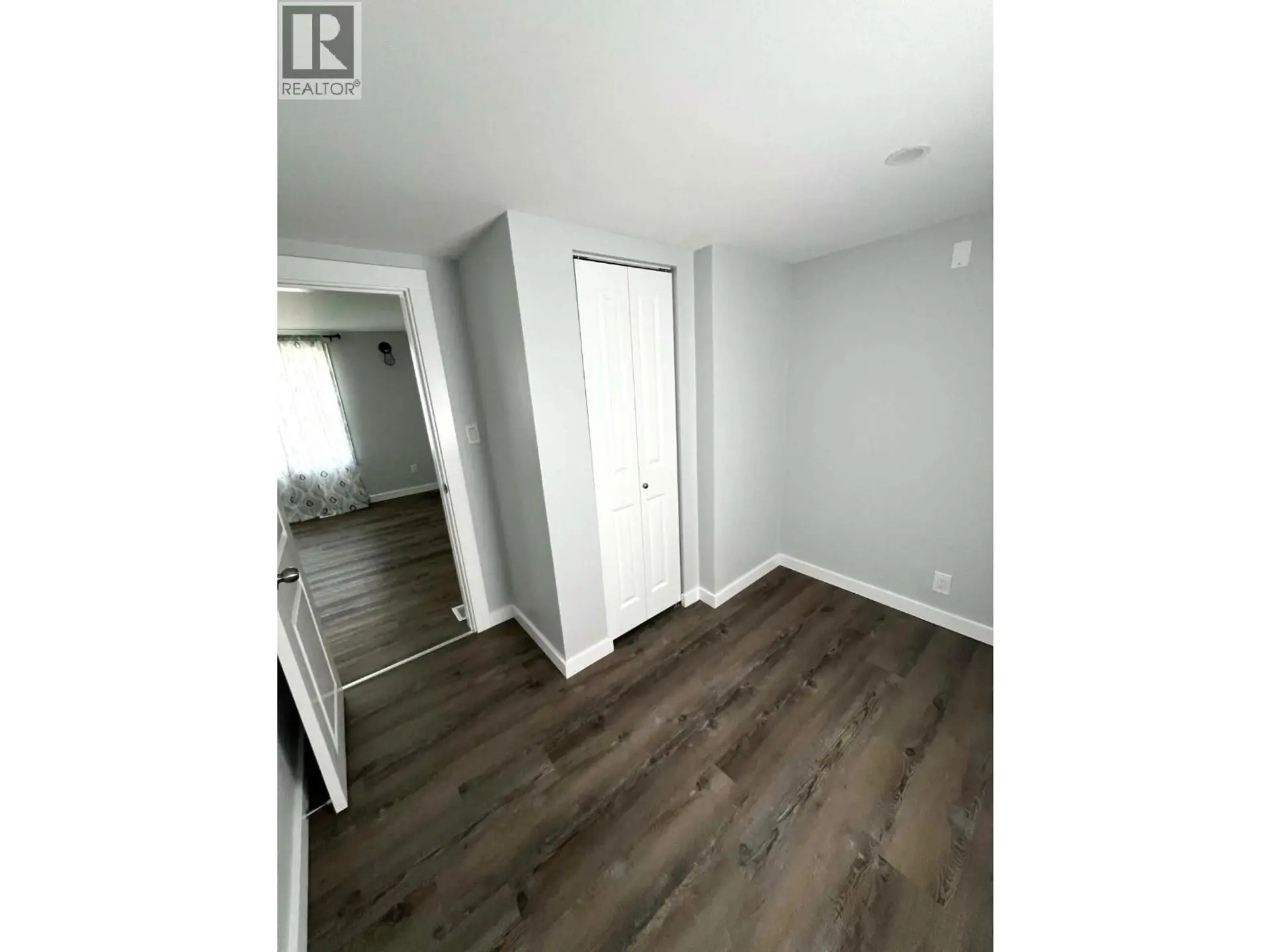 1355 LA SALLE AVENUE - Image 5