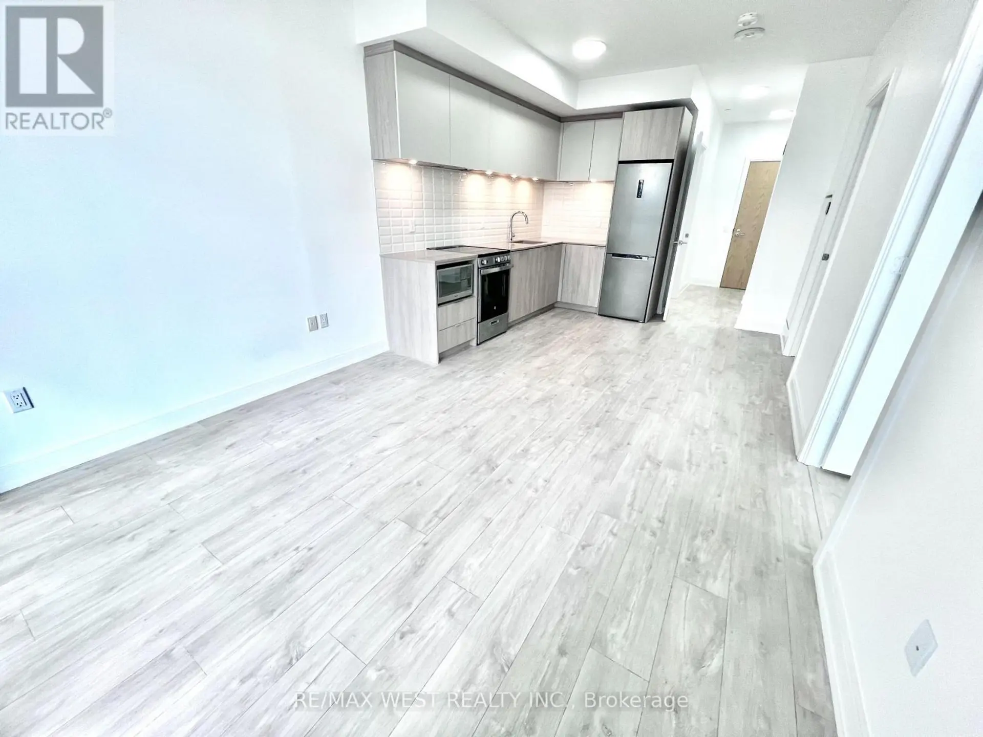 #501 65 ANNIE CRAIG DRIVE - Image 8