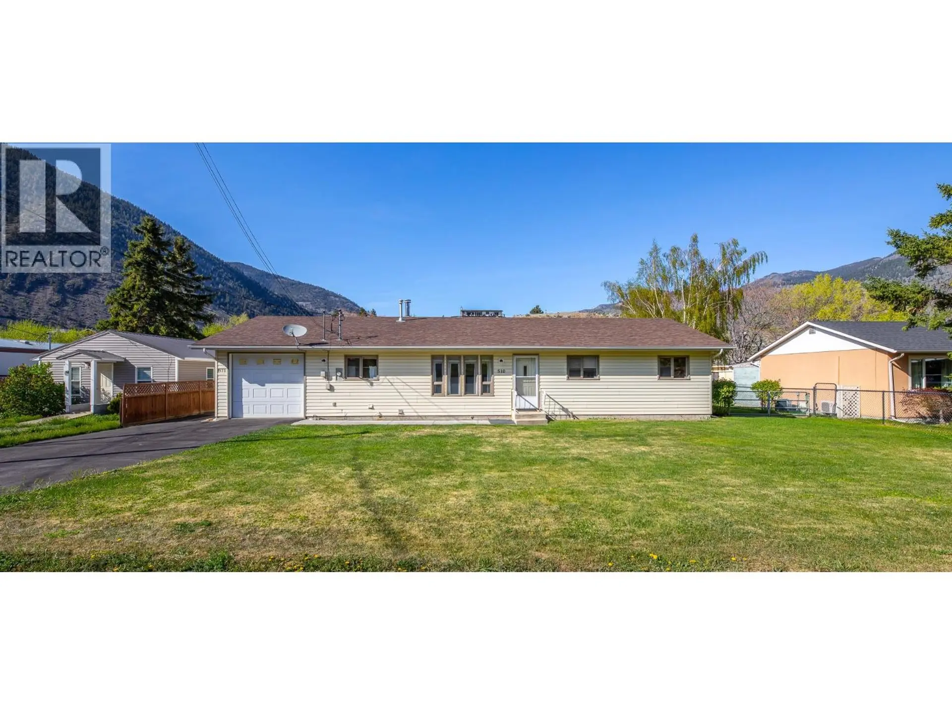 Property at 510 6th Avenue, Keremeos, BC