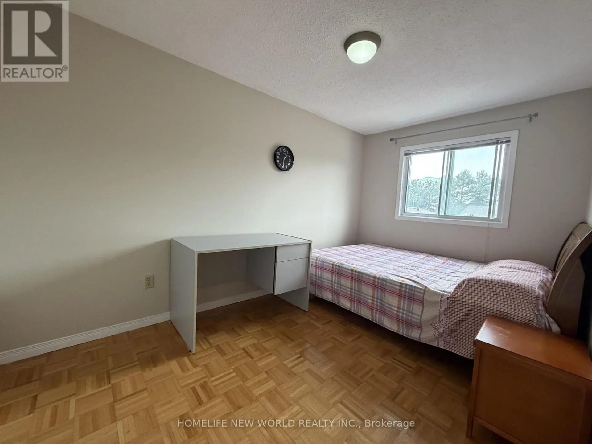 #35 1121 SANDHURST CIRCLE - Image 12