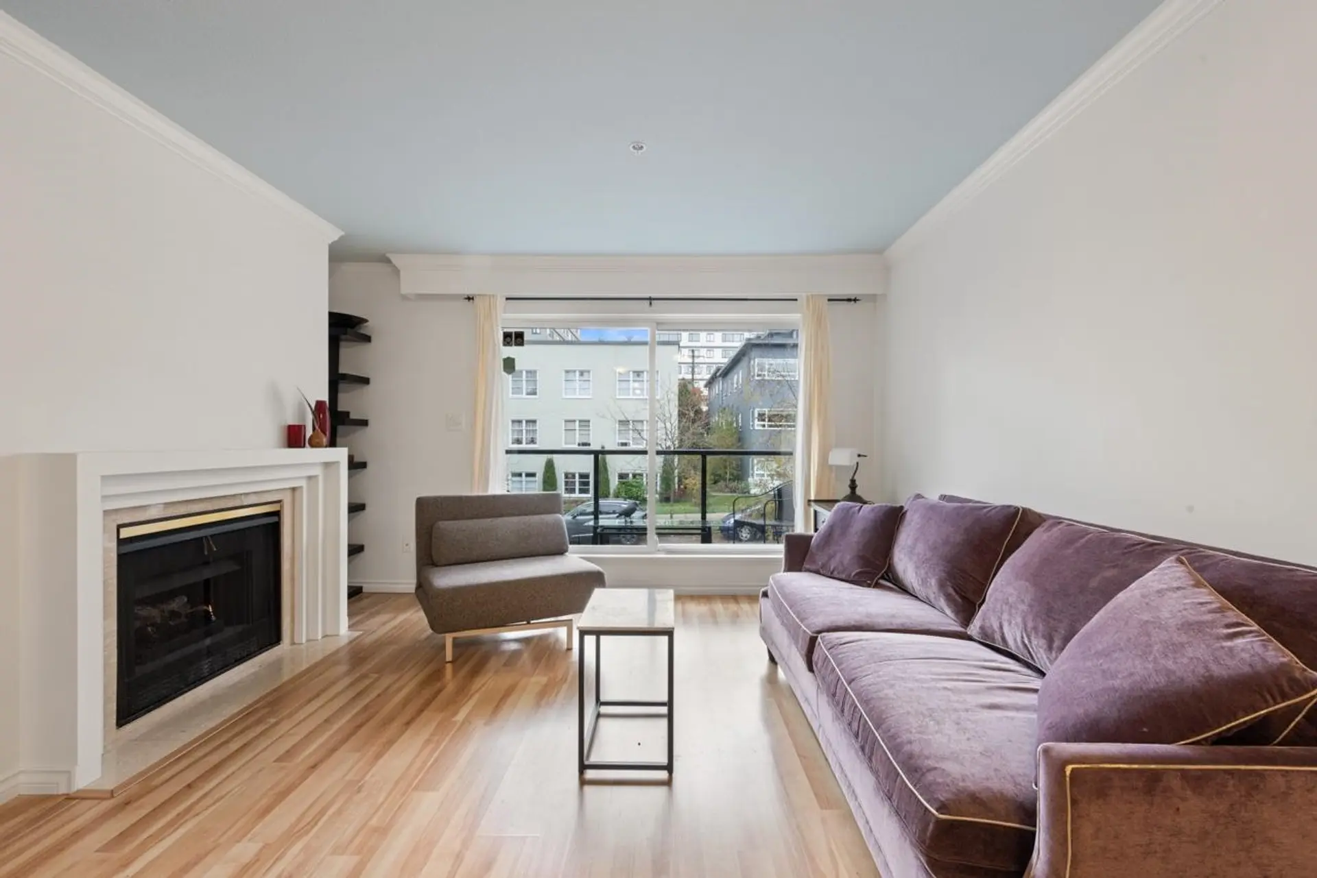 #201 1554 Burnaby Street - Image 2
