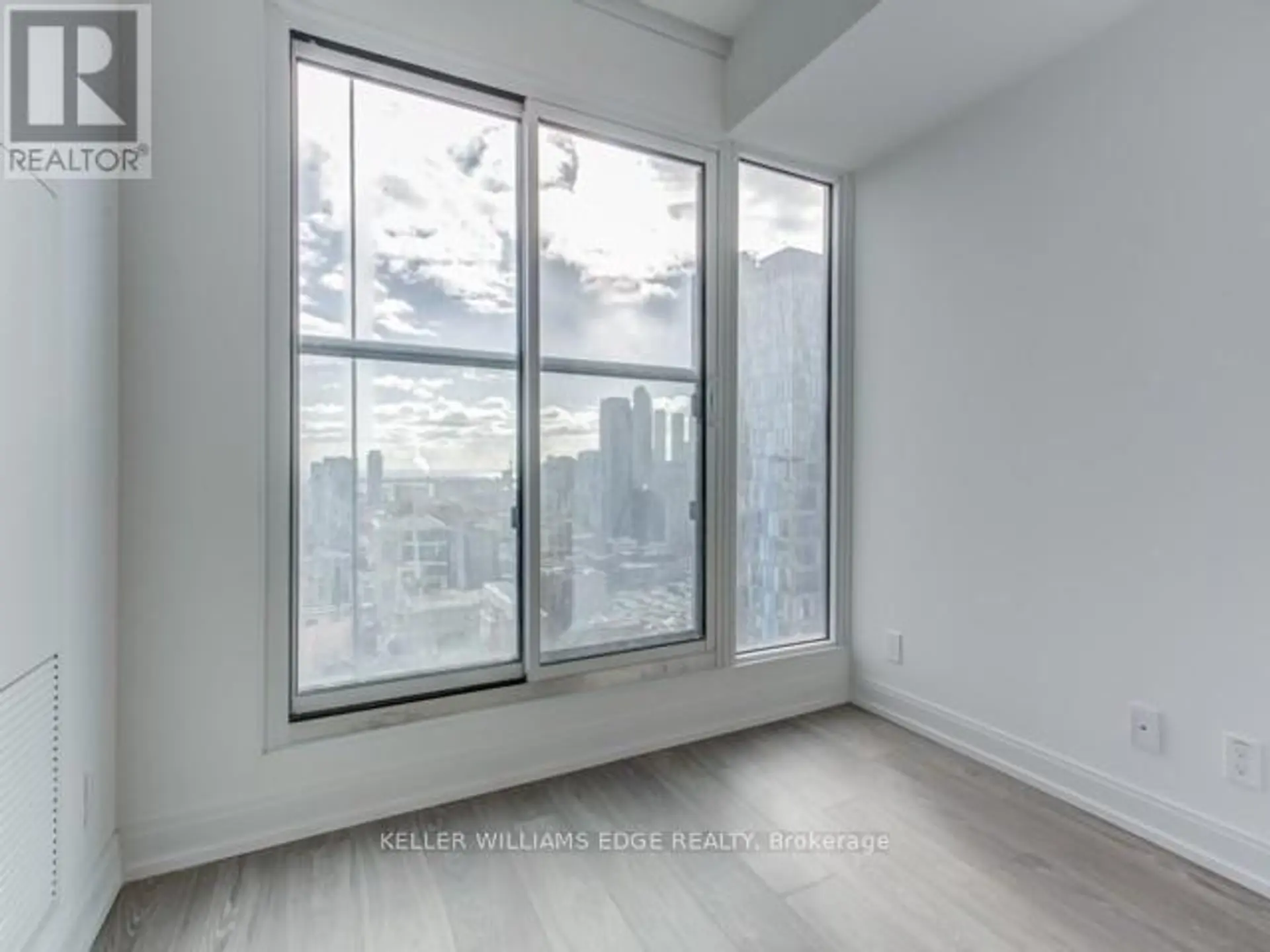 #1208 181 DUNDAS STREET E - Image 6