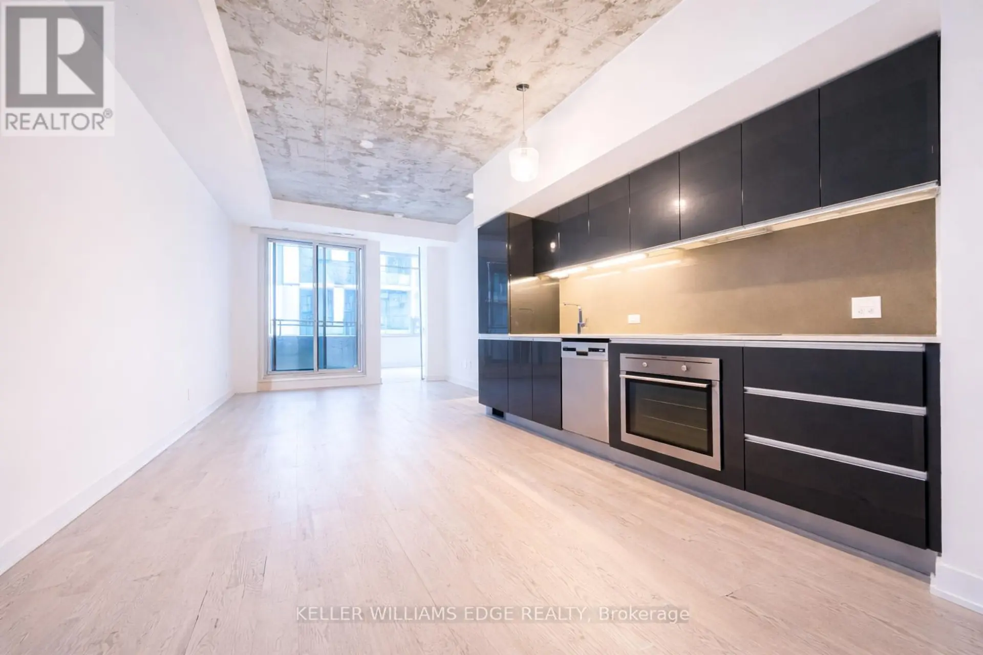 #302 20 GLADSTONE AVENUE - Image 3