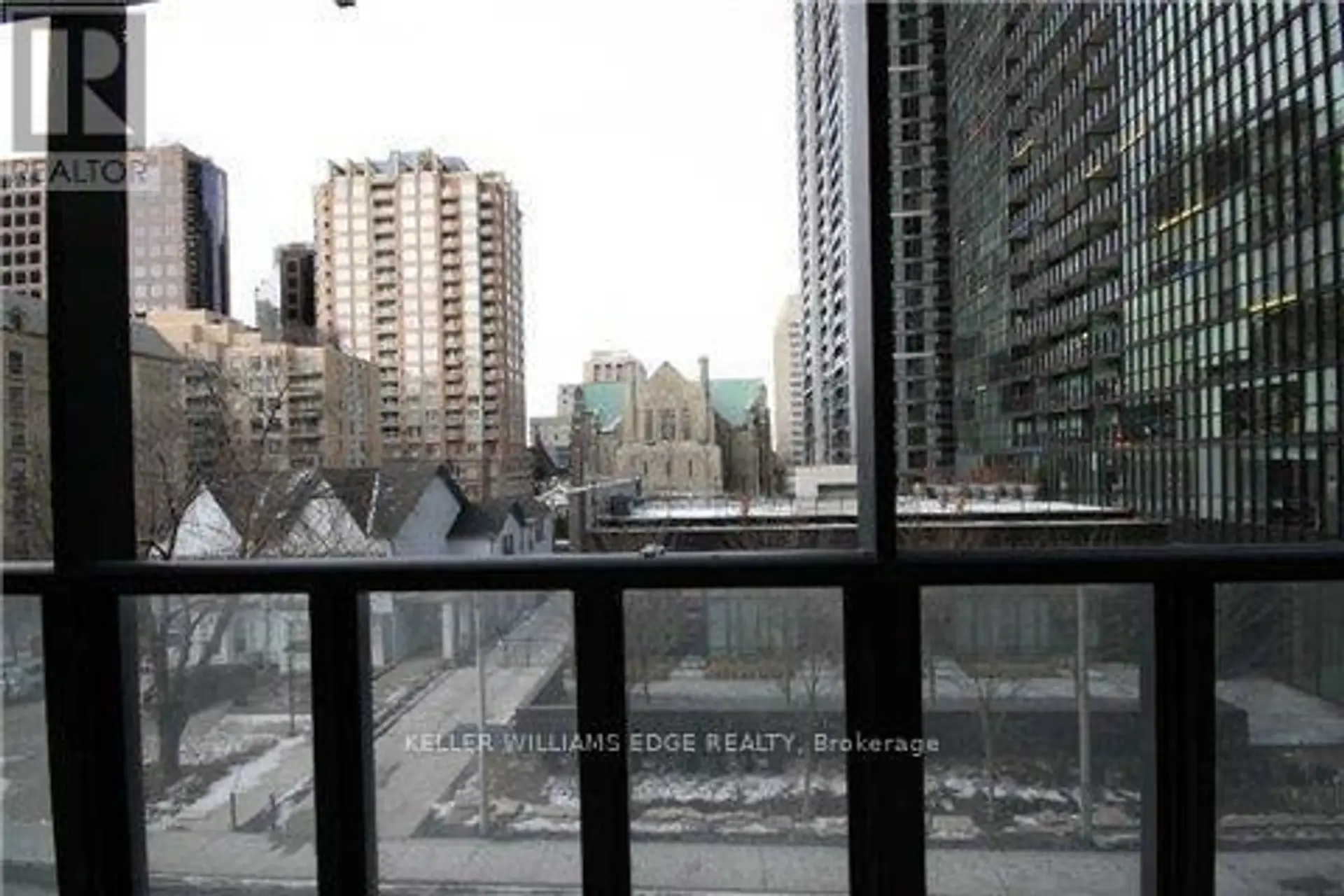#408 101 CHARLES STREET E - Image 8