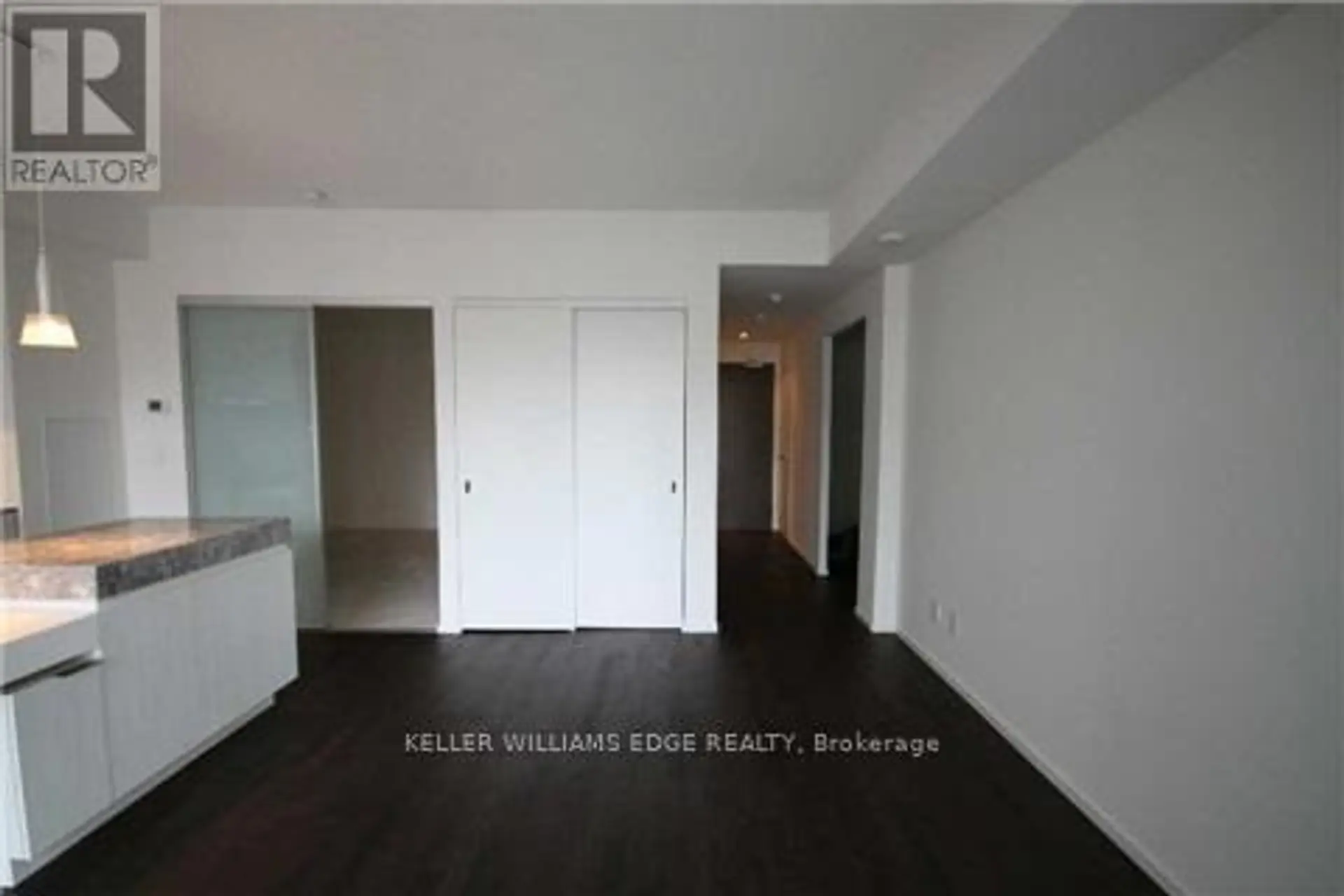 #408 101 CHARLES STREET E - Image 9