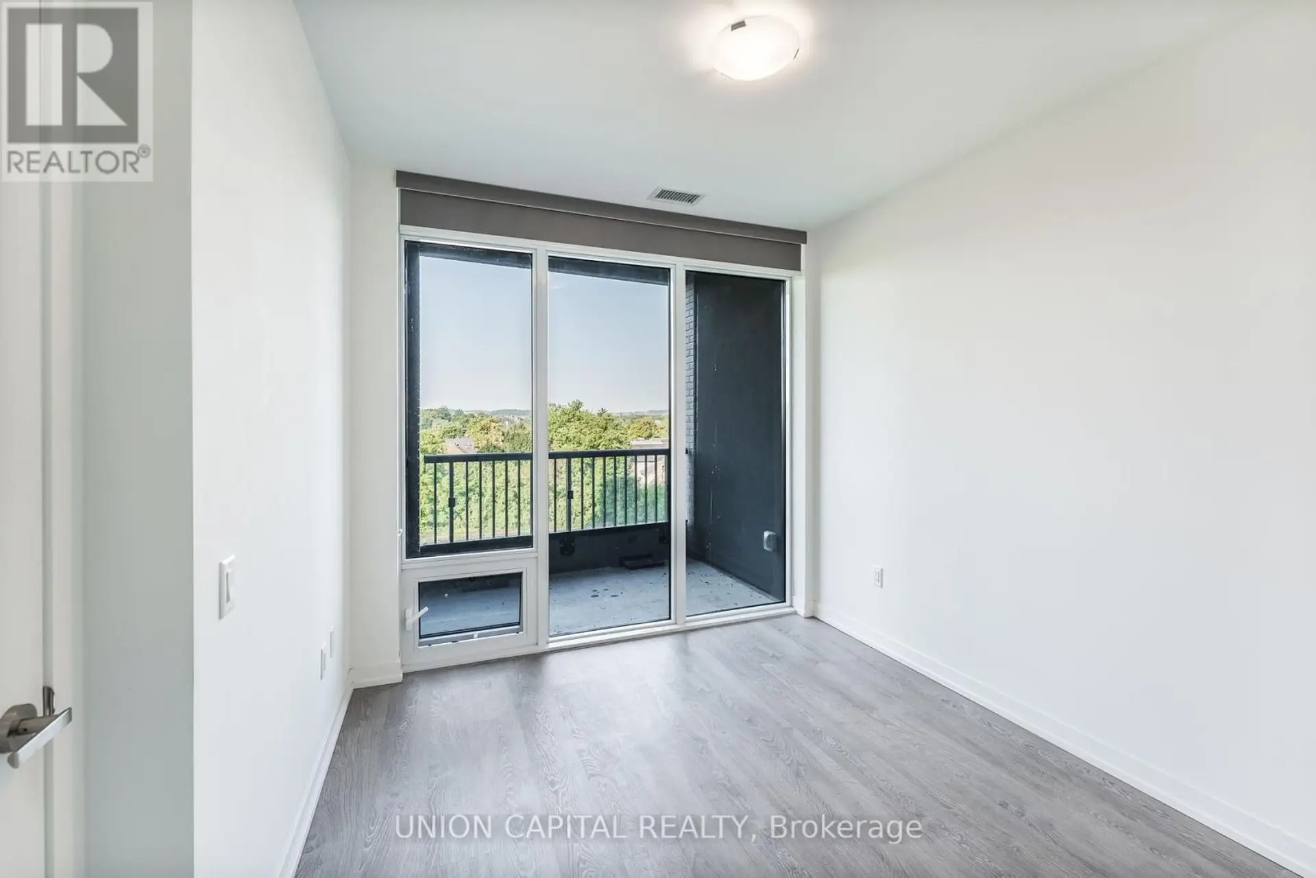 #601W 3 ROSEWATER STREET E - Image 18