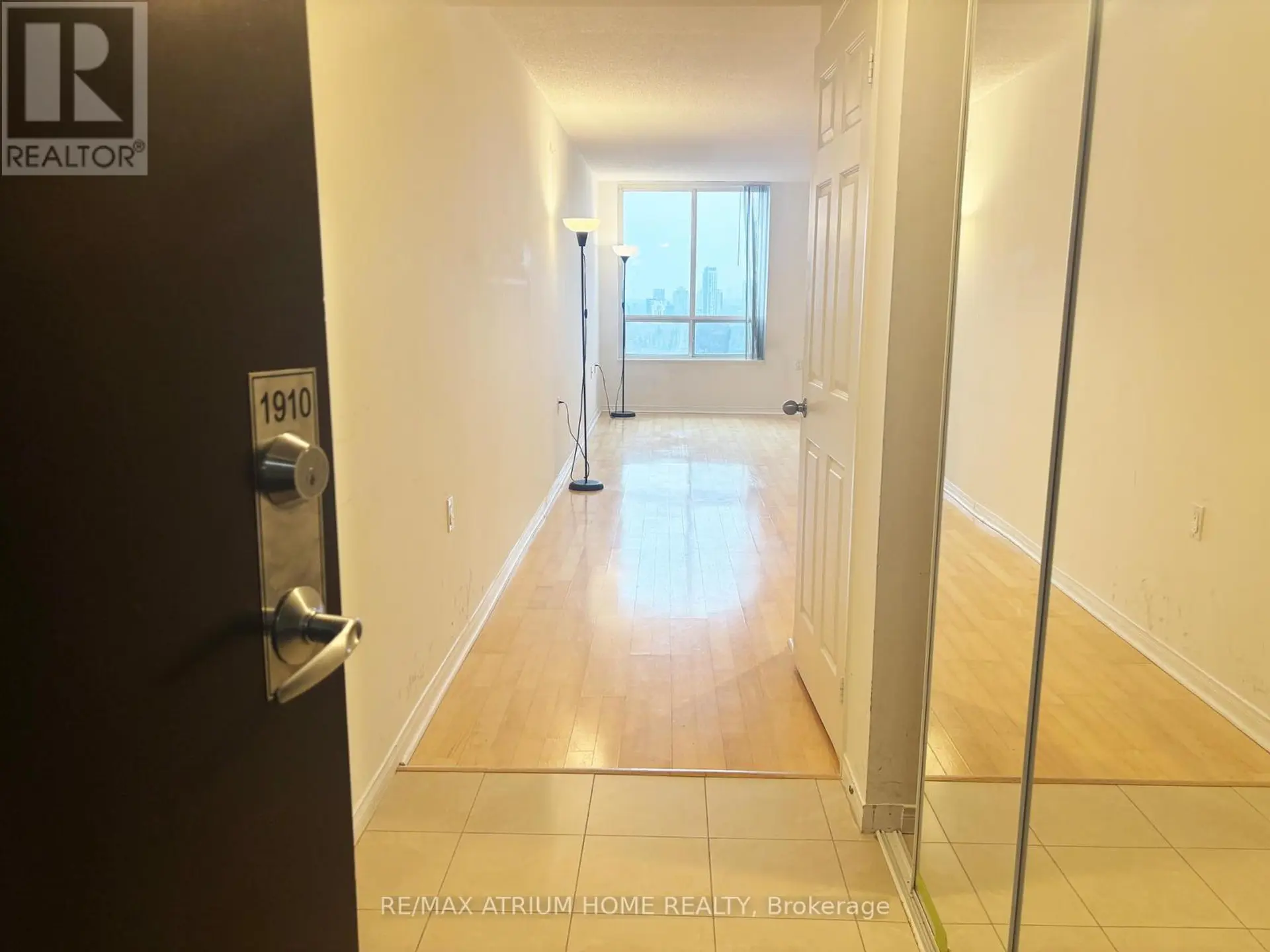 #1910 35 FINCH AVENUE E - Image 3