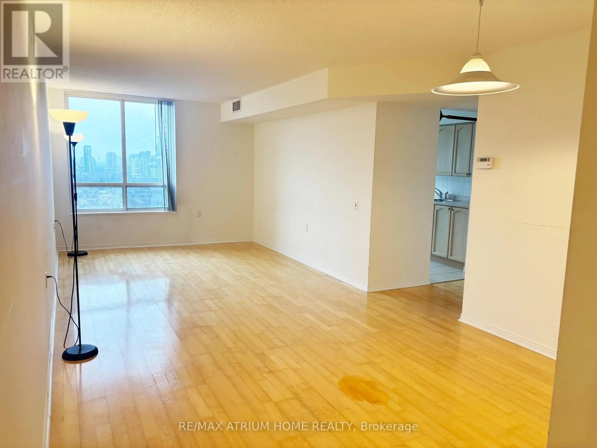 #1910 35 FINCH AVENUE E - Image 5