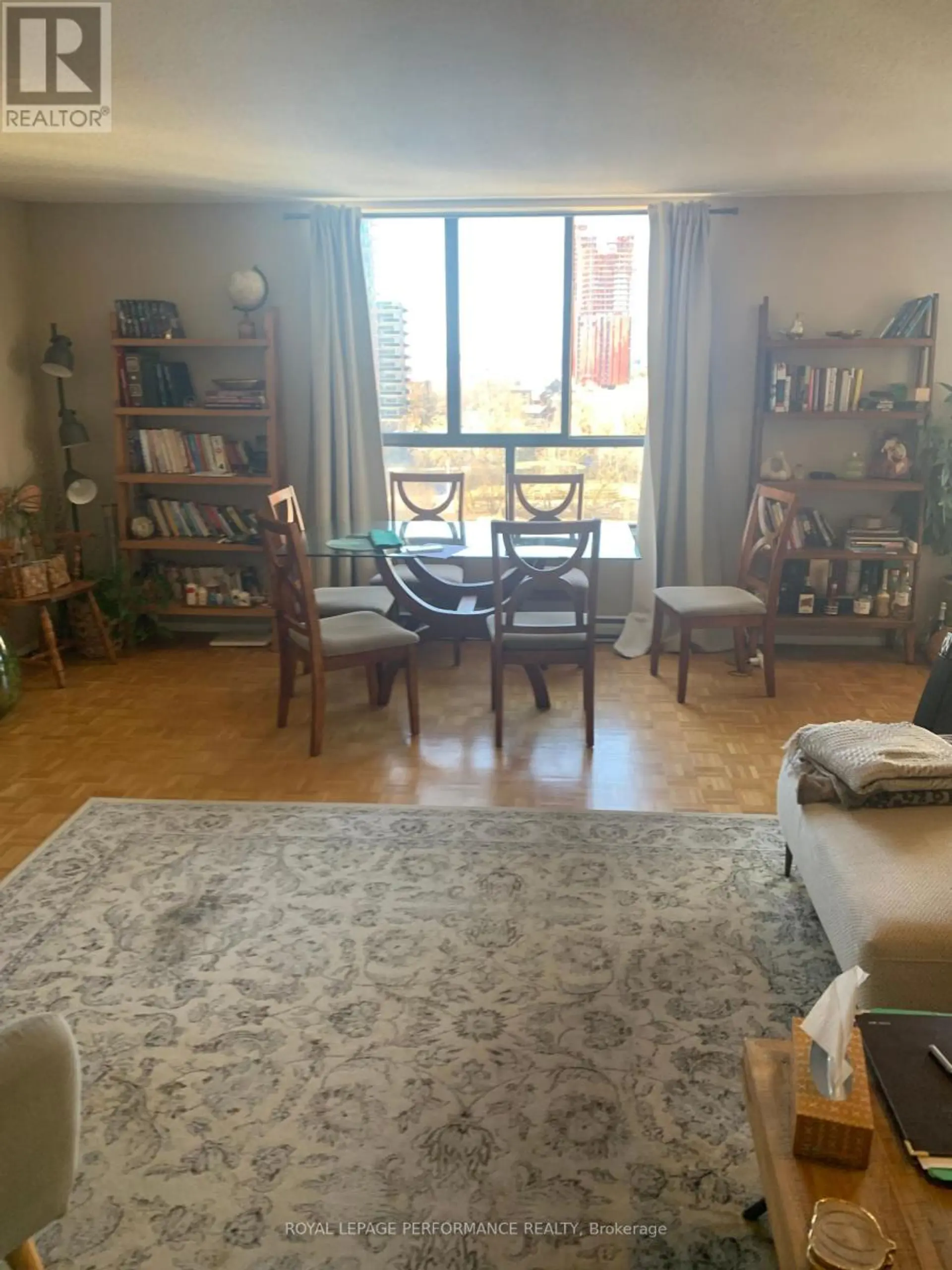 #1107 475 LAURIER AVENUE W - Image 3