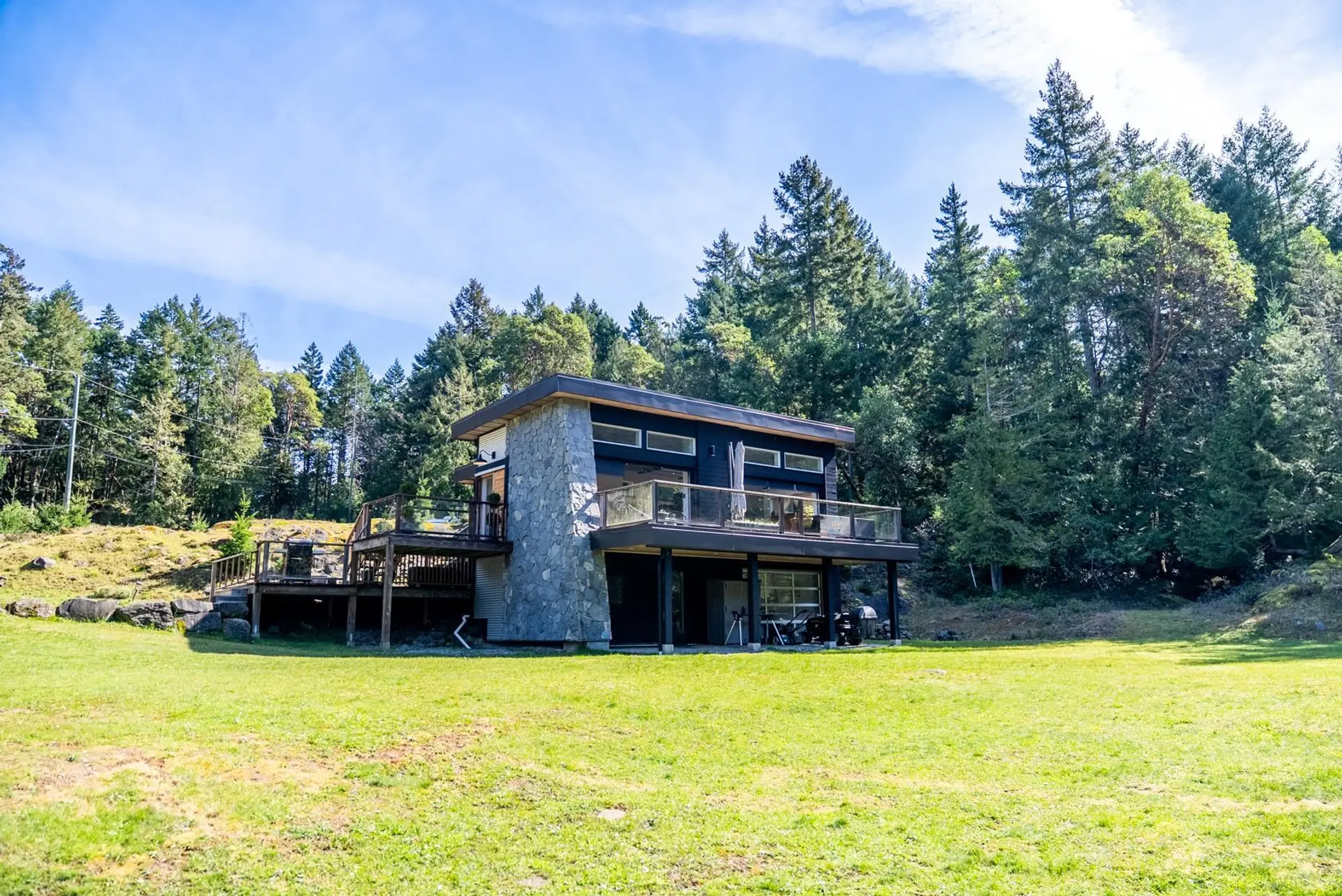 Property at 5582 Hooson Road, Pender Island, BC