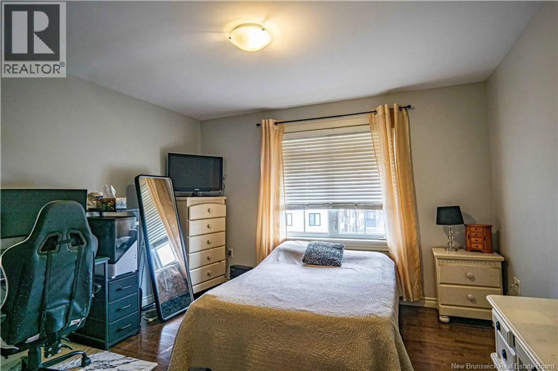 #439 155 LIAN STREET - Image 12