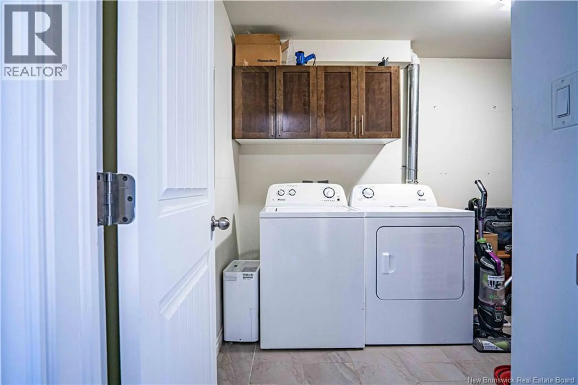 #439 155 LIAN STREET - Image 16