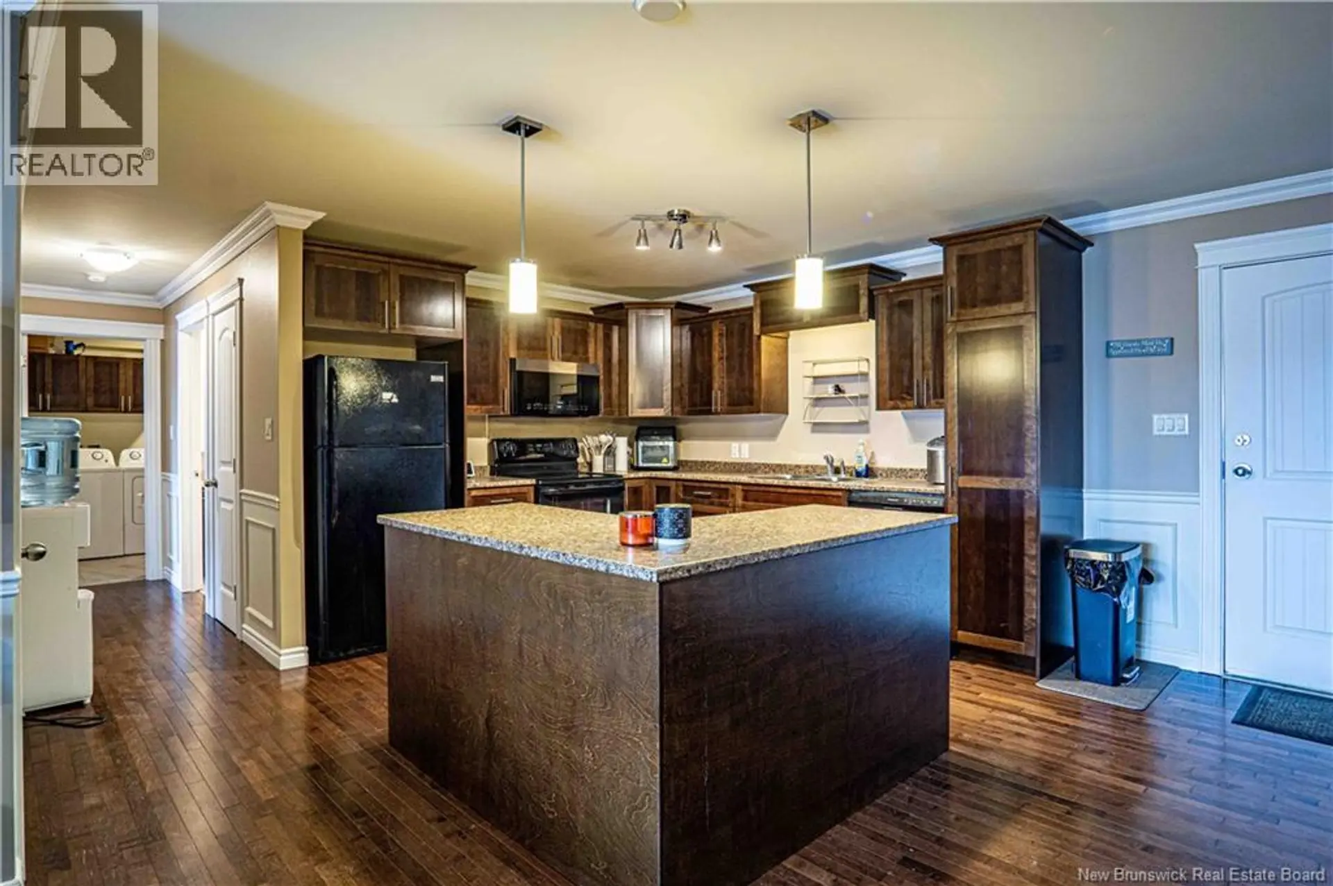 #439 155 LIAN STREET - Image 6