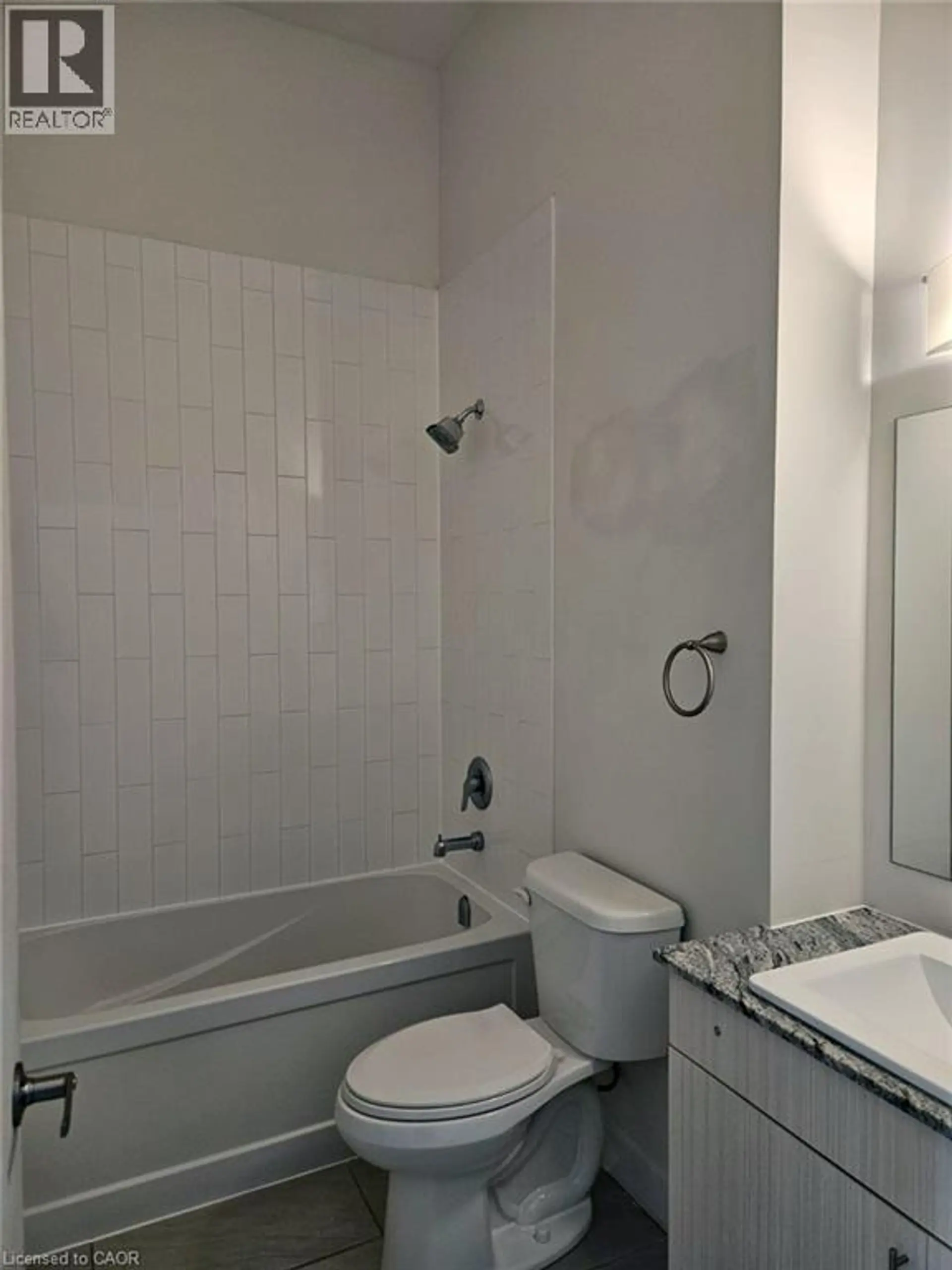 #211 100 GARMENT STREET - Image 7