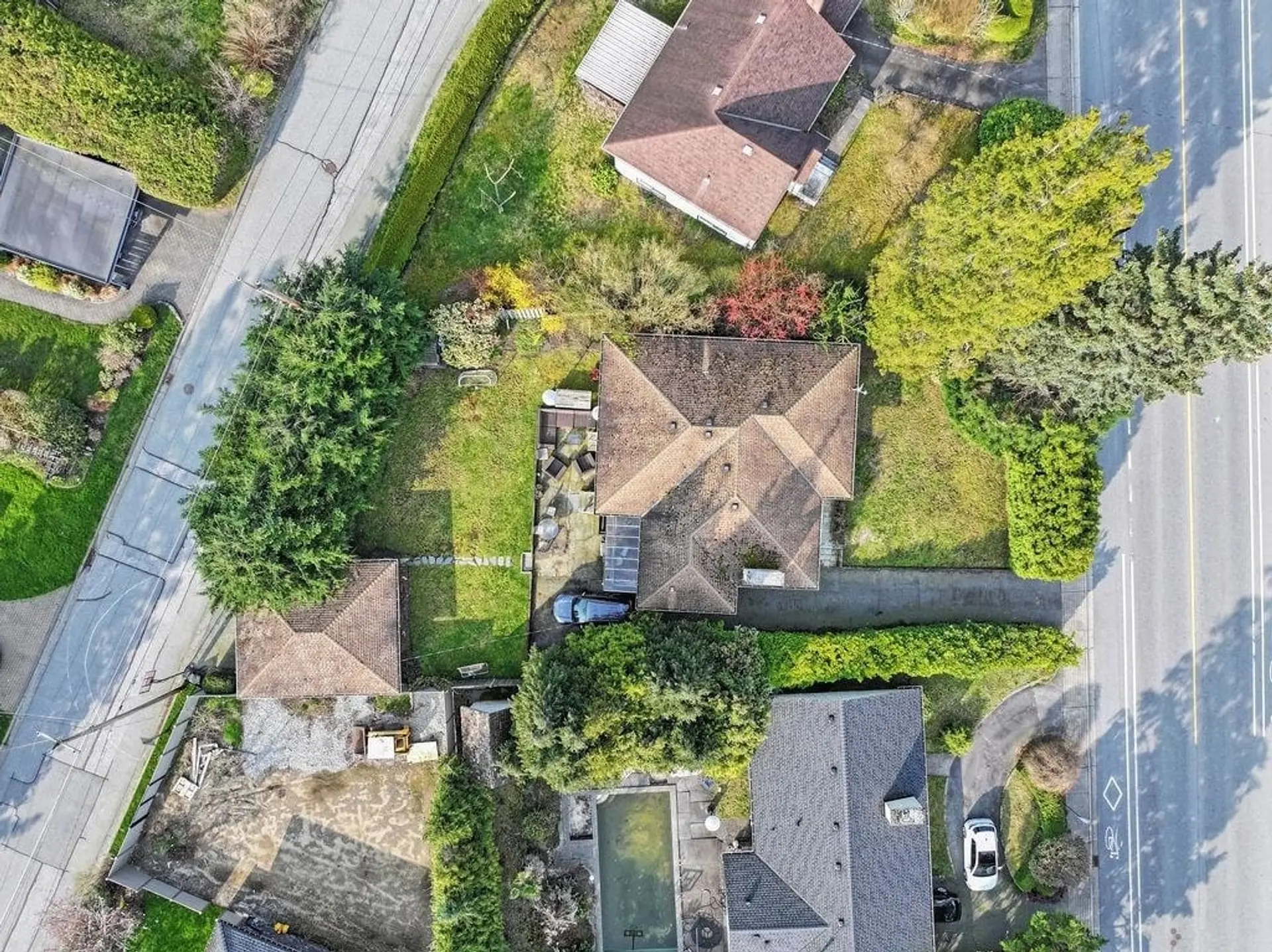 3955 Highland Boulevard - Image 4