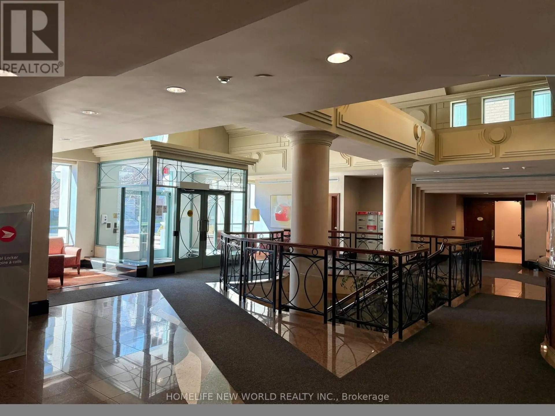 #303 39 PEMBERTON AVENUE - Image 2