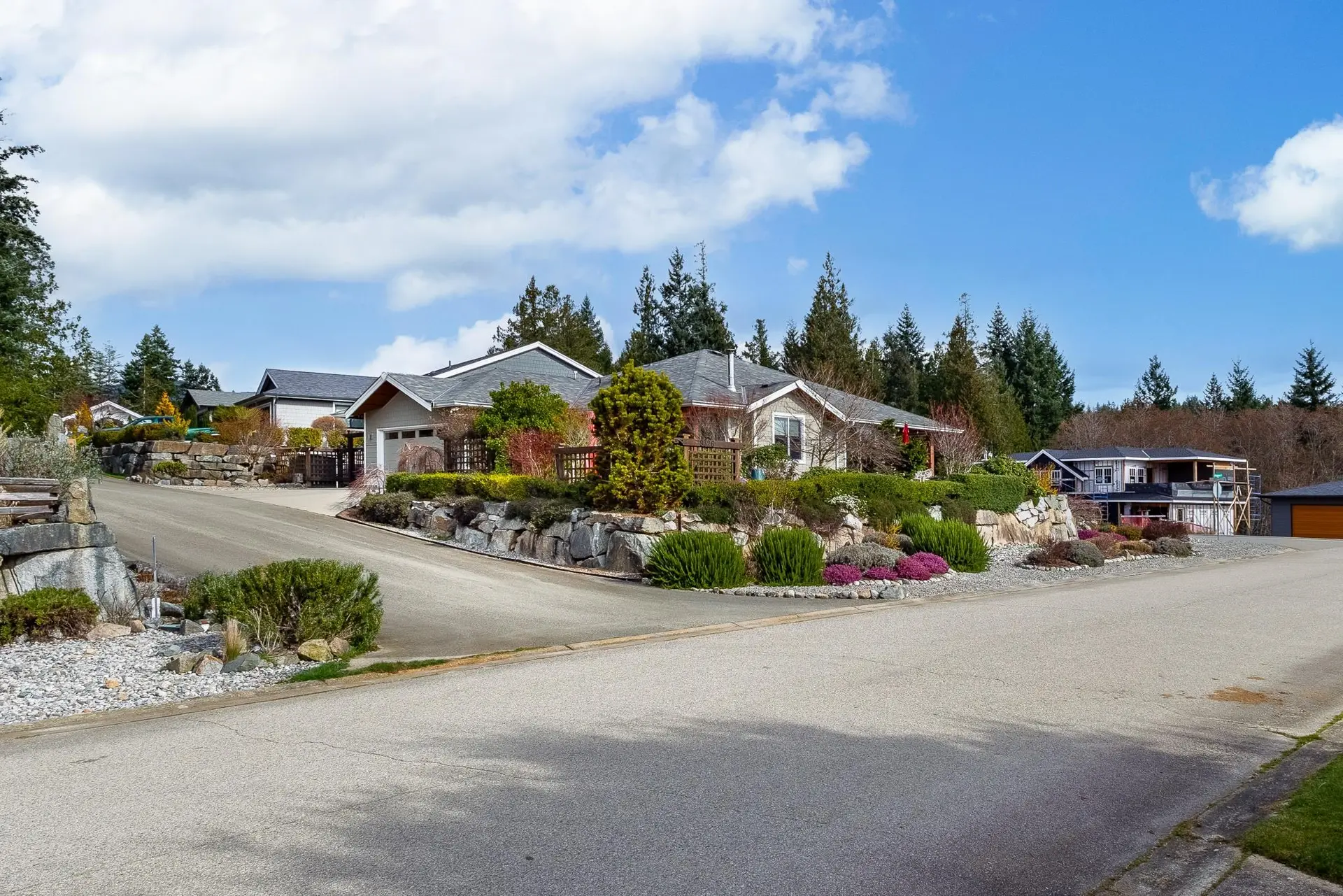Property at 9326 Jorgensen Place, Halfmoon Bay, BC