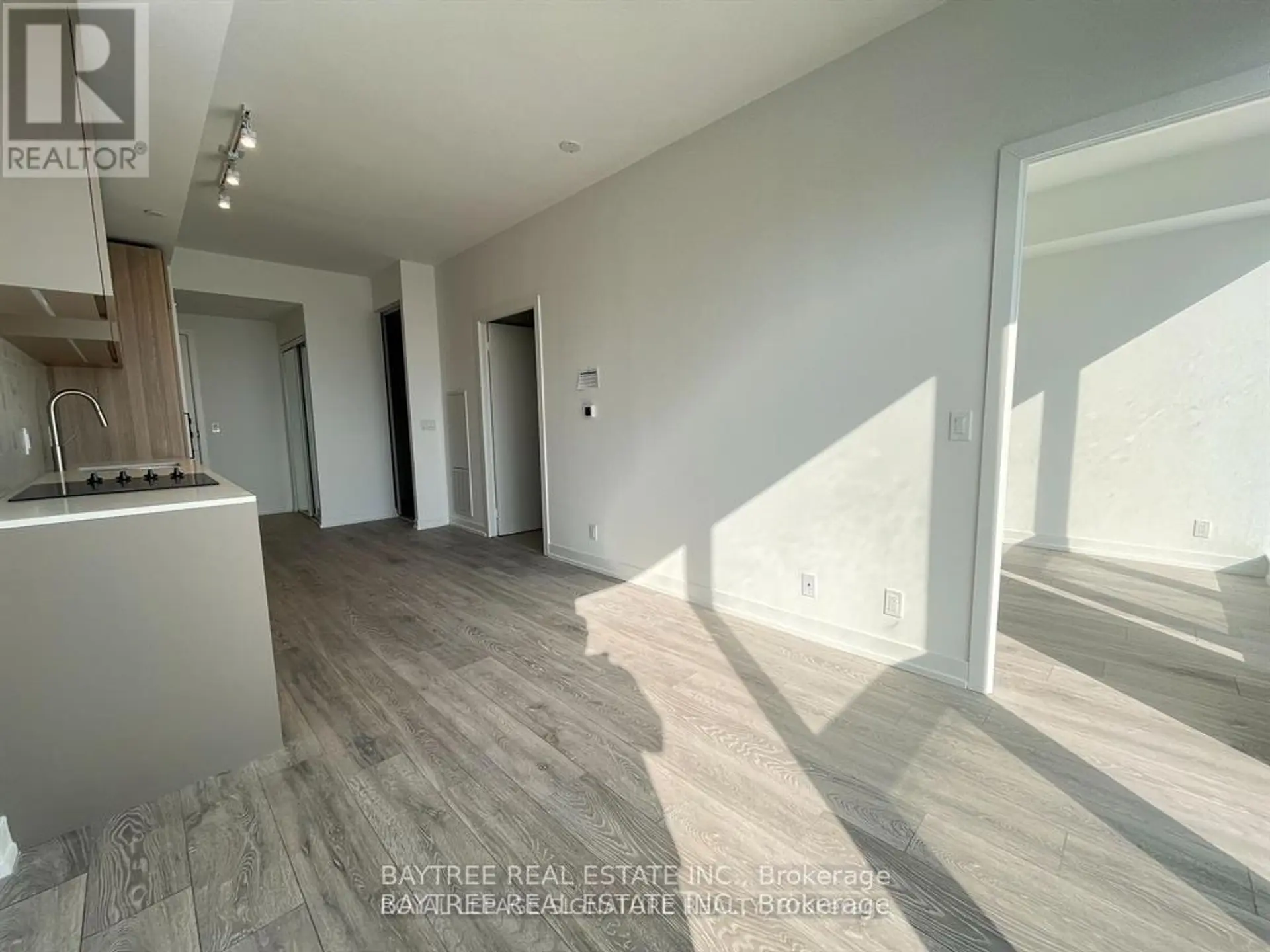 #1201 55 MERCER STREET - Image 2