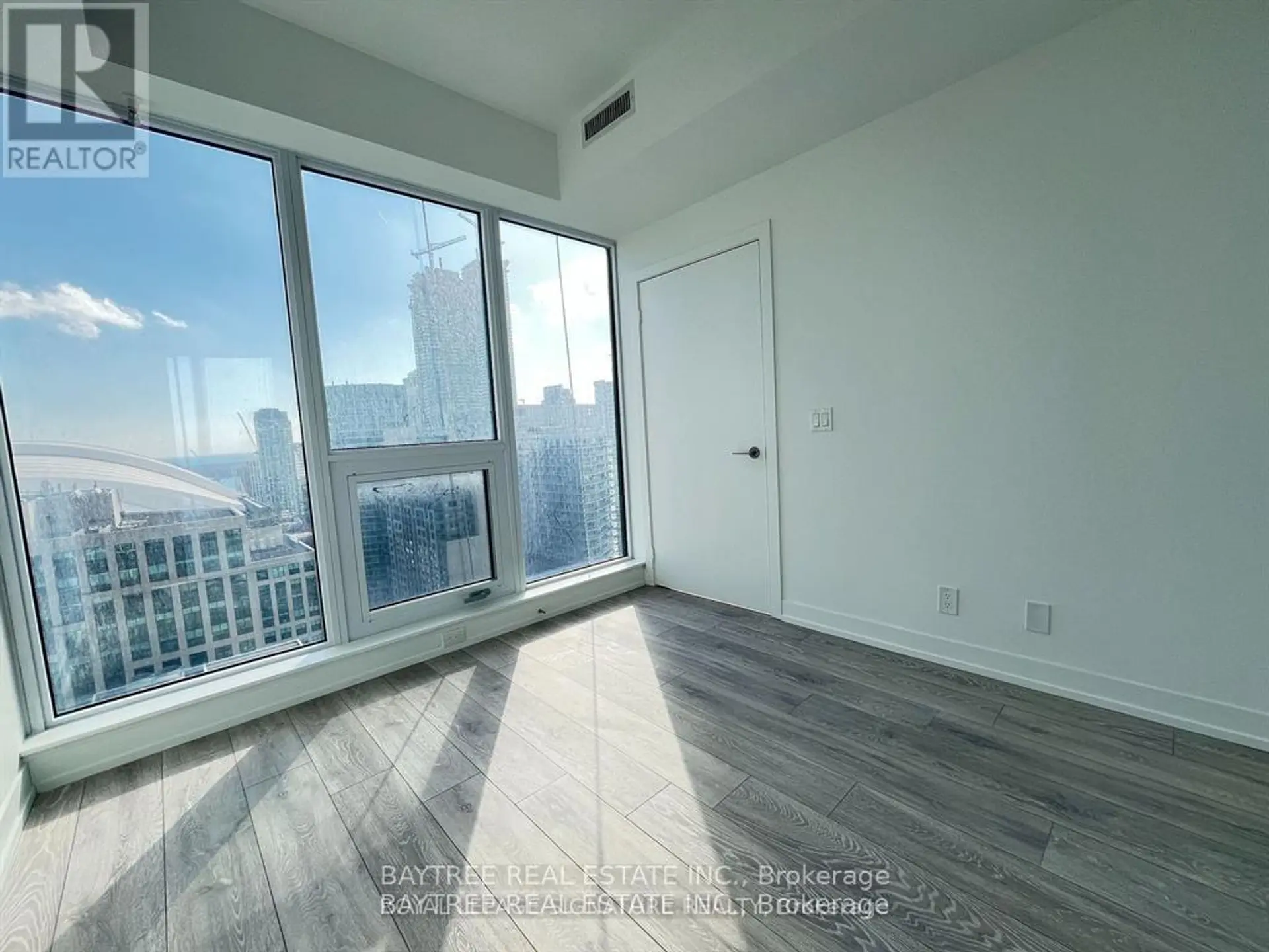 #1201 55 MERCER STREET - Image 4