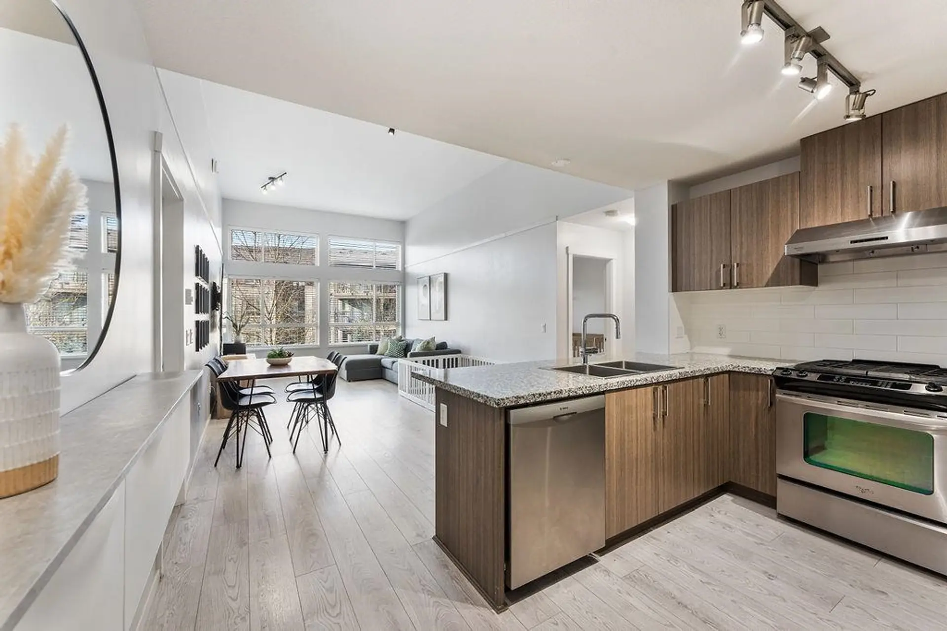 Property at #413 3156 Dayanee Springs Boulevard, Coquitlam, BC