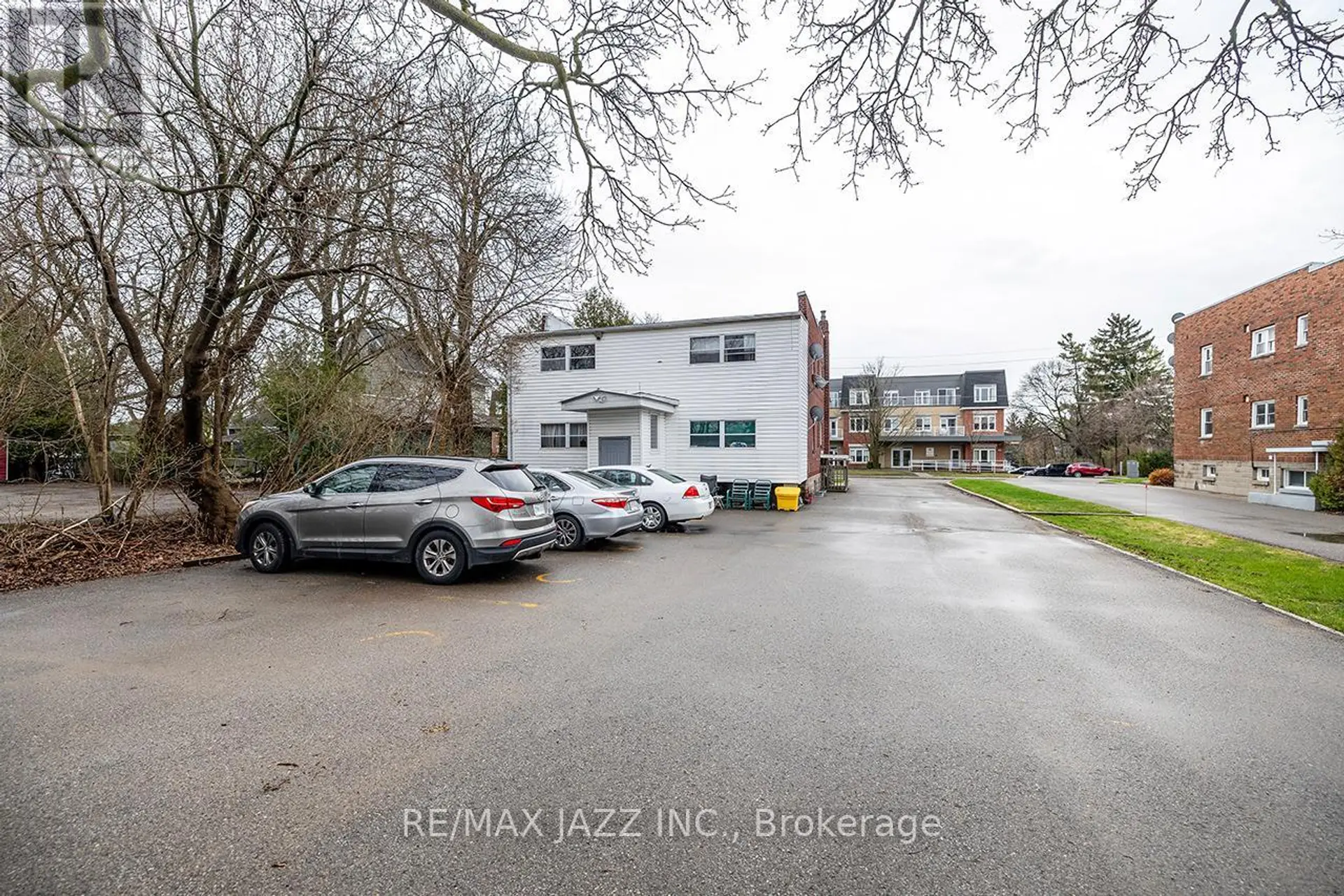 238 JAMES STREET E - Image 6