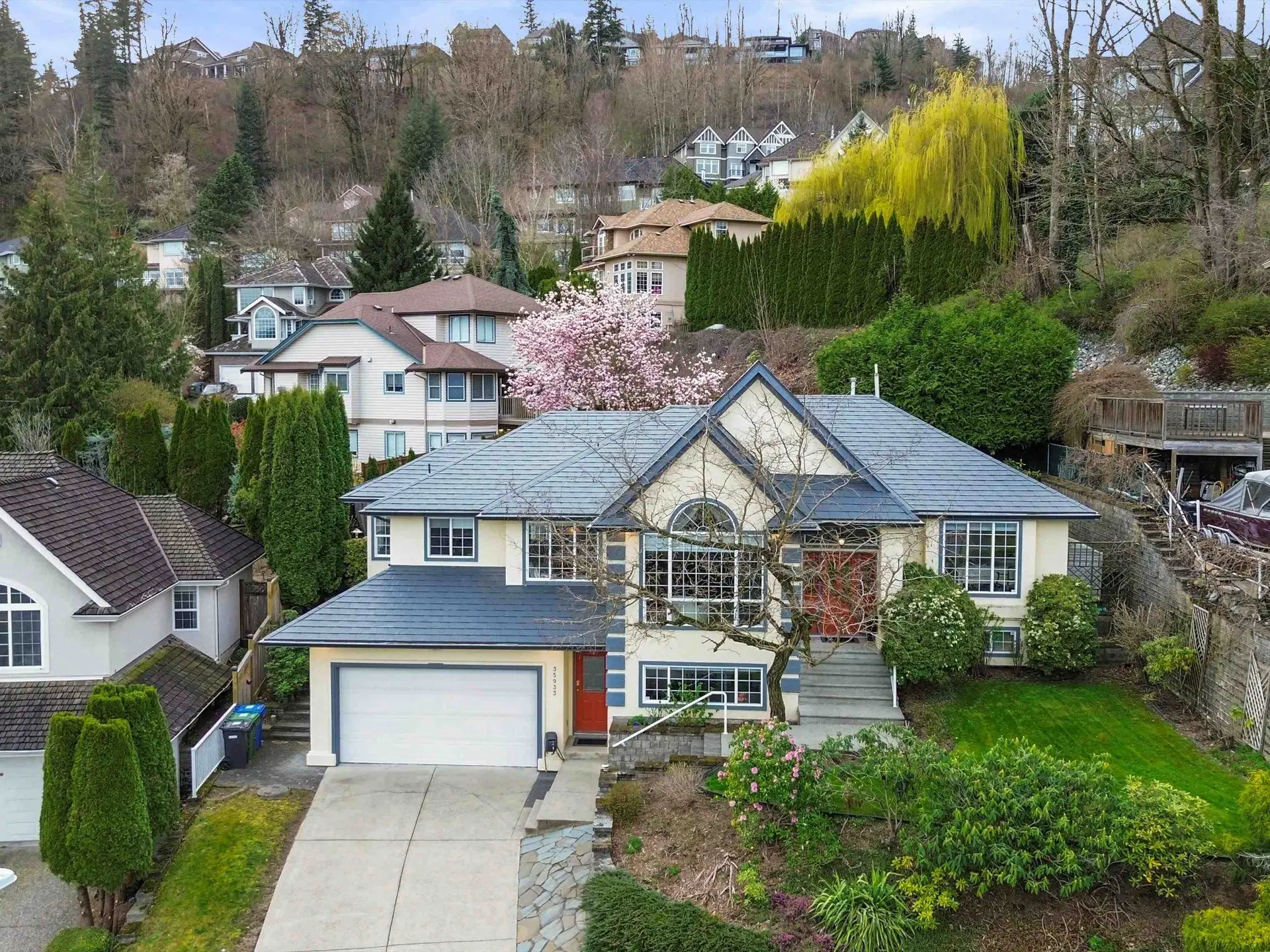 Property at 35933 Stoneridge Place, Abbotsford, BC