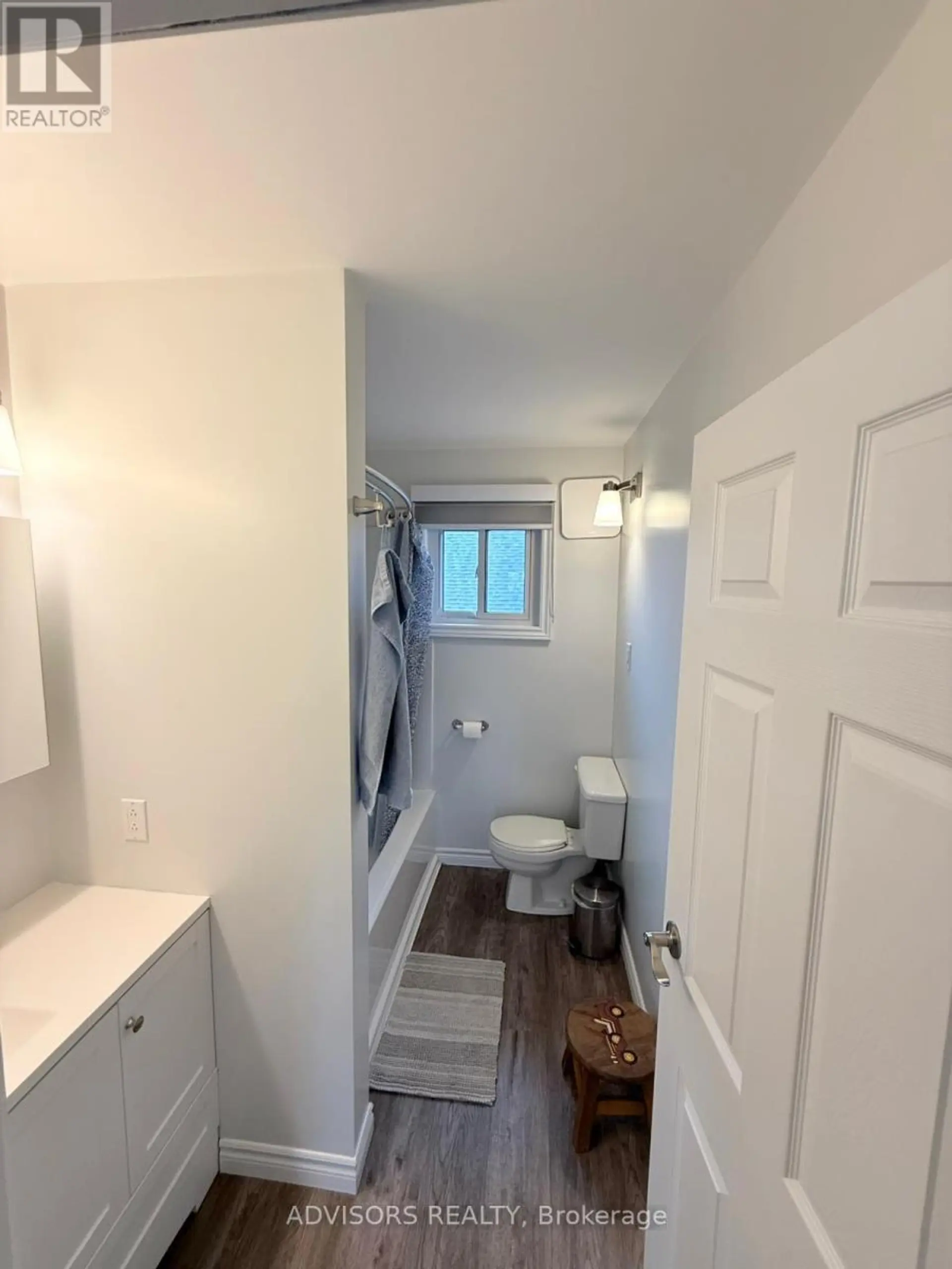 9 BOW ROAD - Image 15