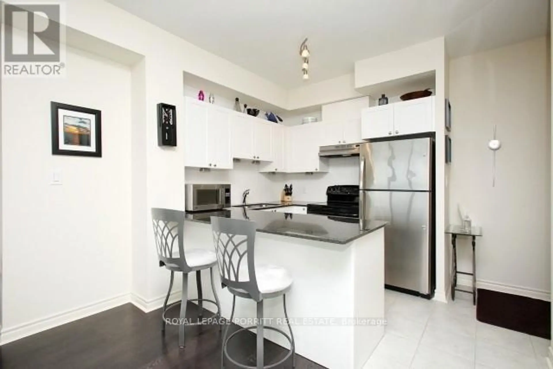 #1109 3865 LAKE SHORE BOULEVARD W - Image 4