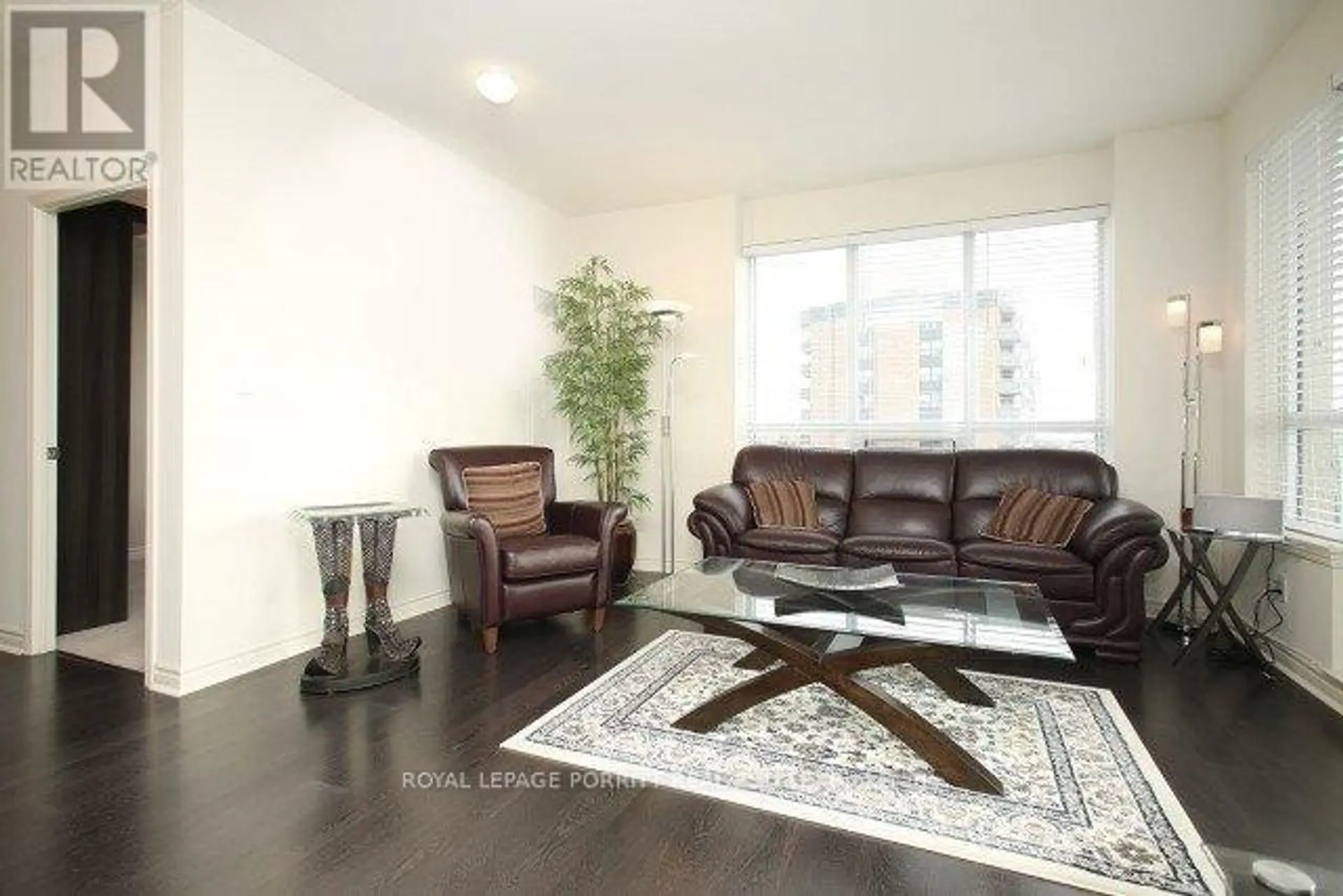 #1109 3865 LAKE SHORE BOULEVARD W - Image 9