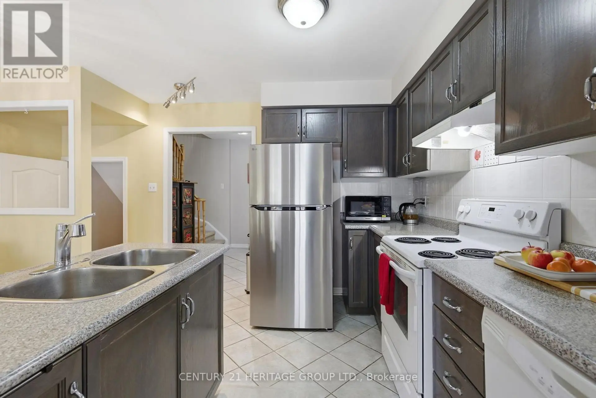 #24 551 TUGWELL PLACE - Image 8