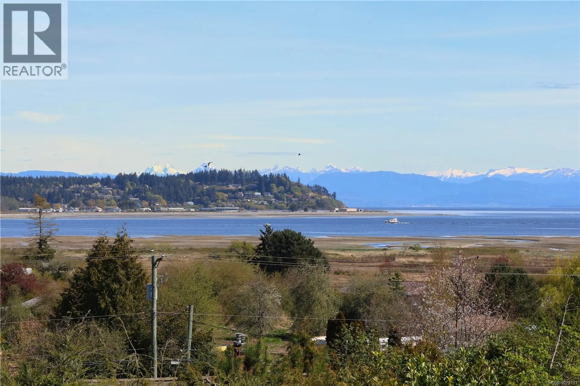 Property at 3800 Laurel Dr, Royston, BC