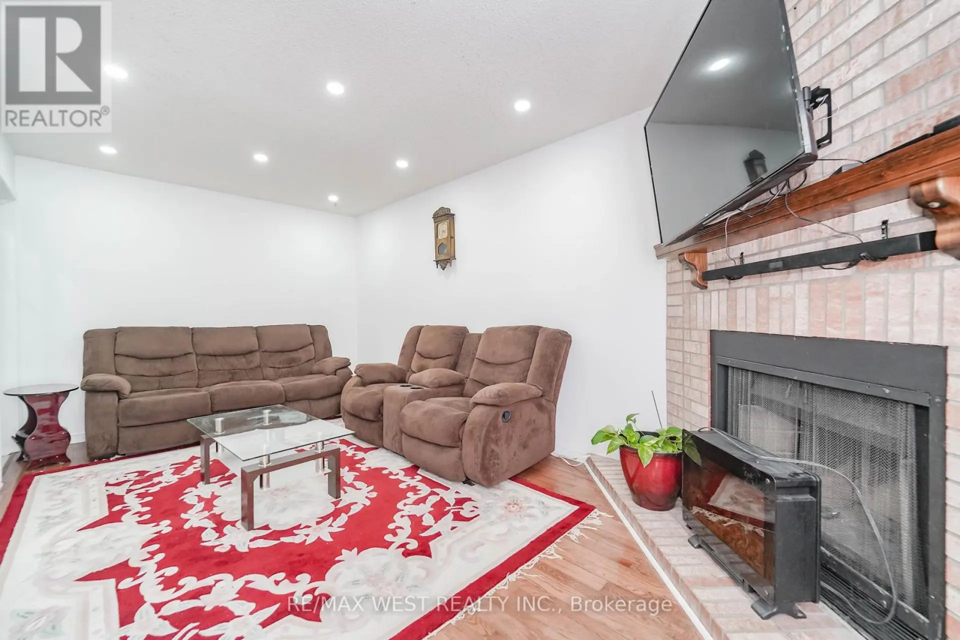 120 LITTLES ROAD - Image 6