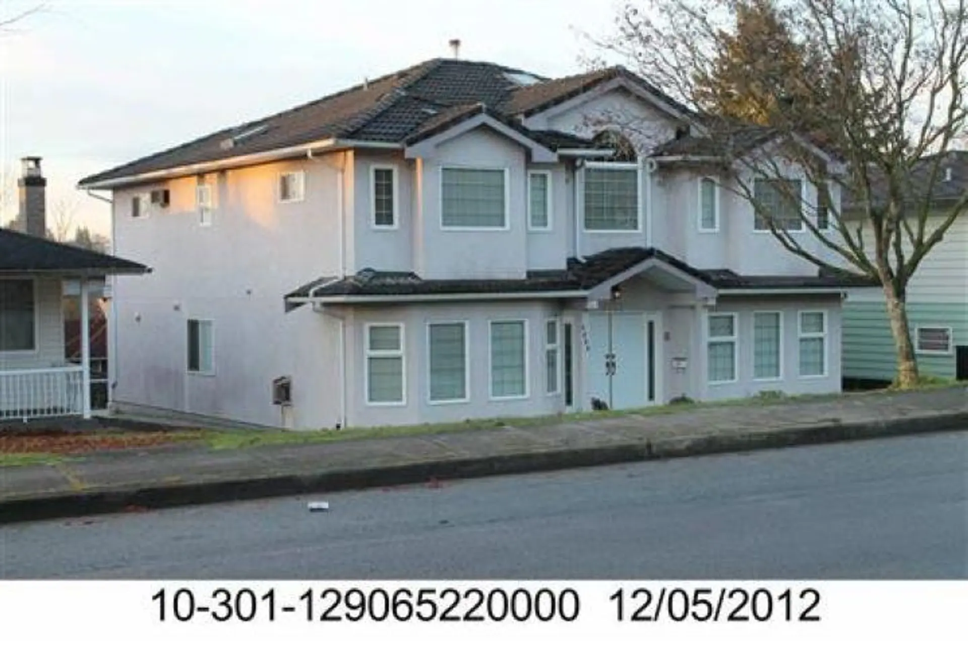 6522 Broadway - Image 3