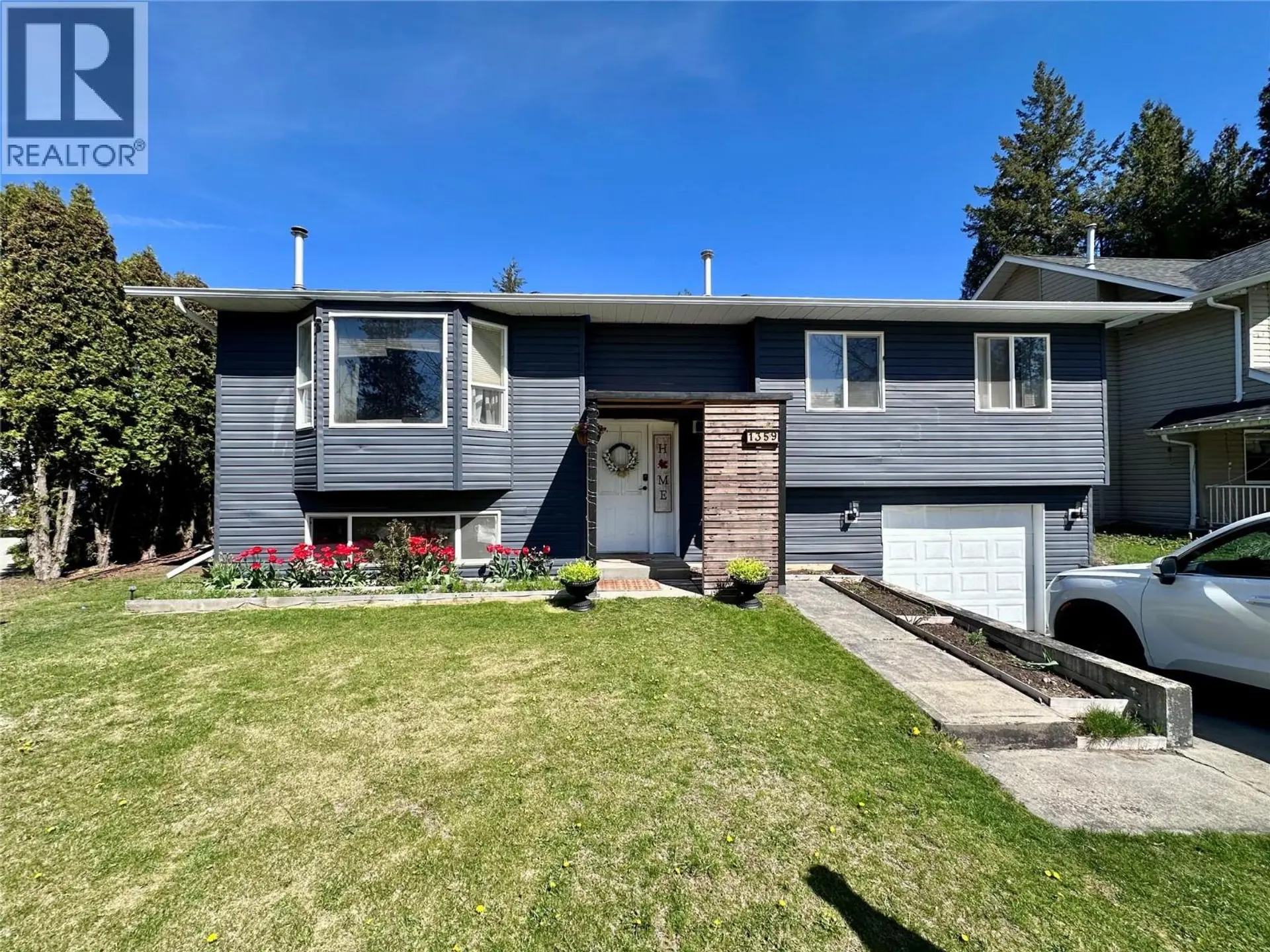 Property at 1359 Grosvenor Place, Castlegar, BC