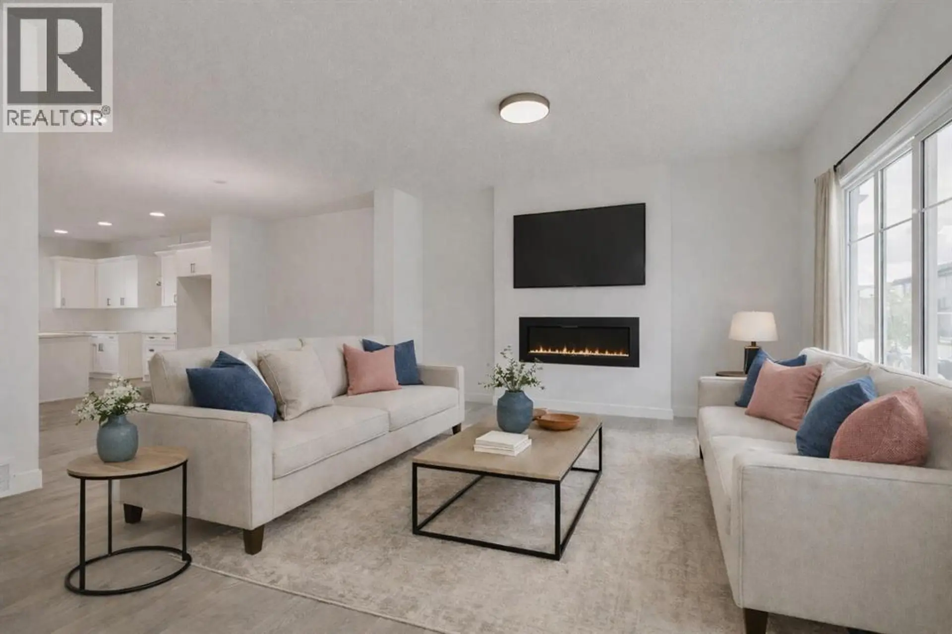 208 BELMONT WAY SW - Image 3