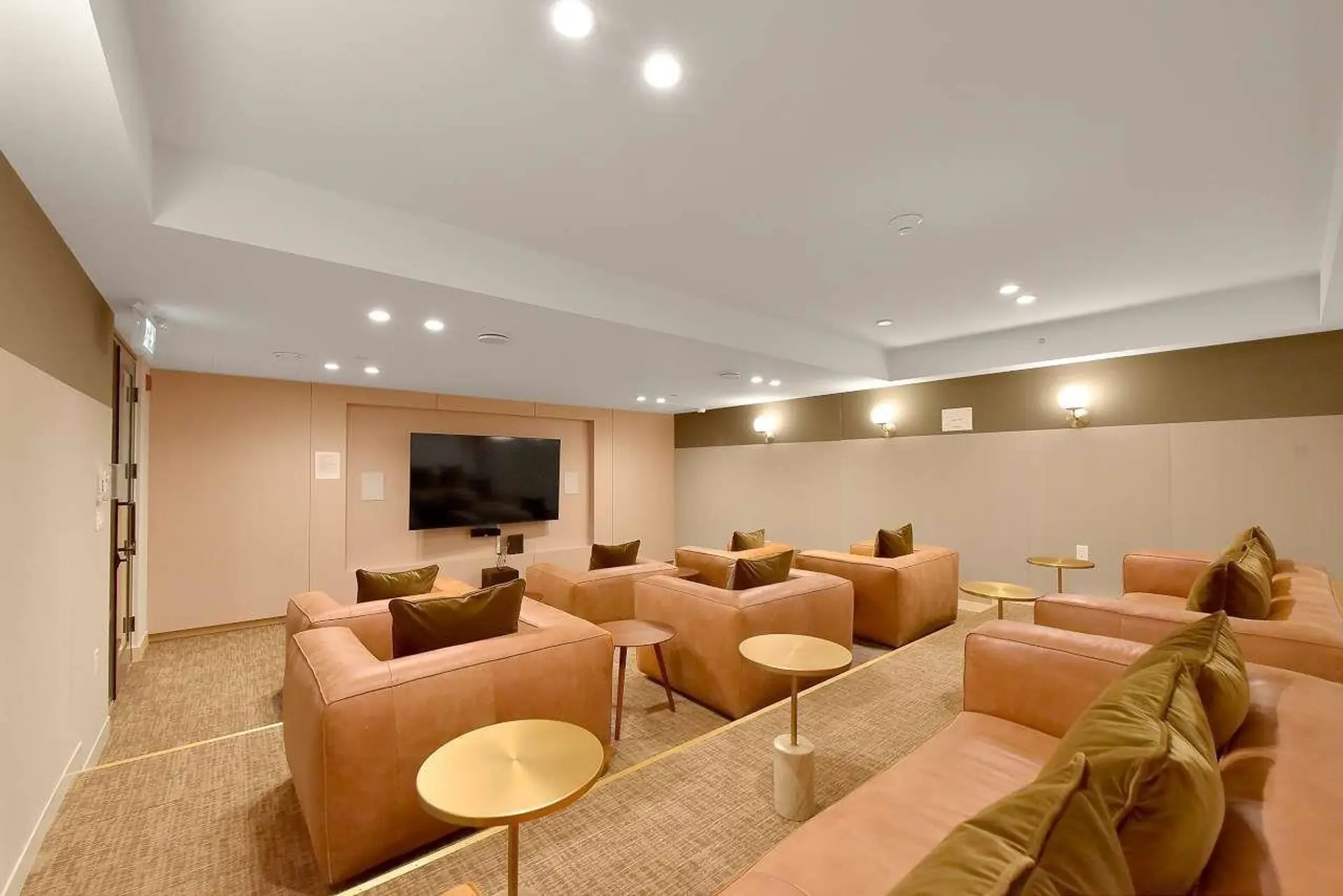 #101 741 Anskar Court - Image 19