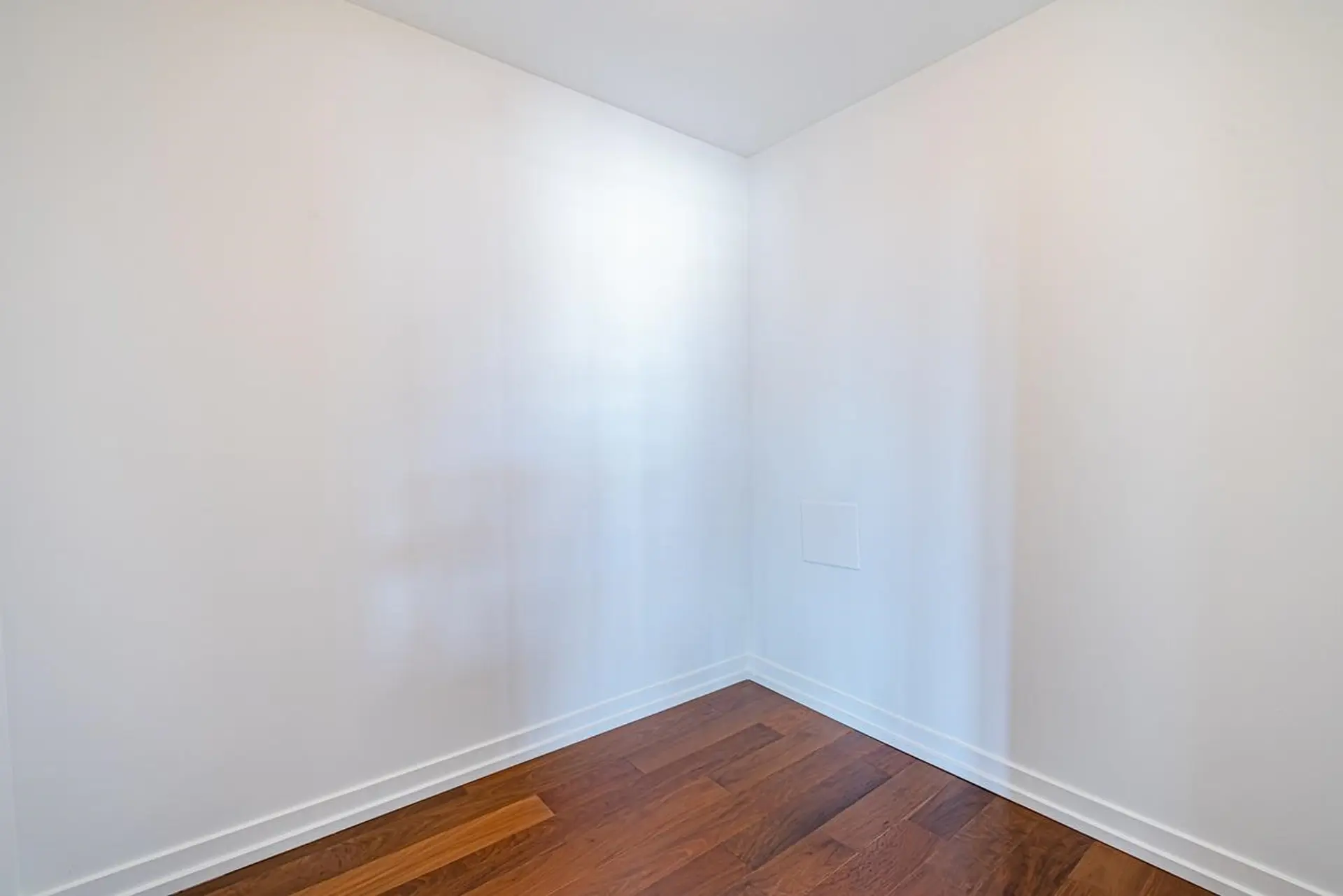 #404 1690 W 8th Avenue - Image 7