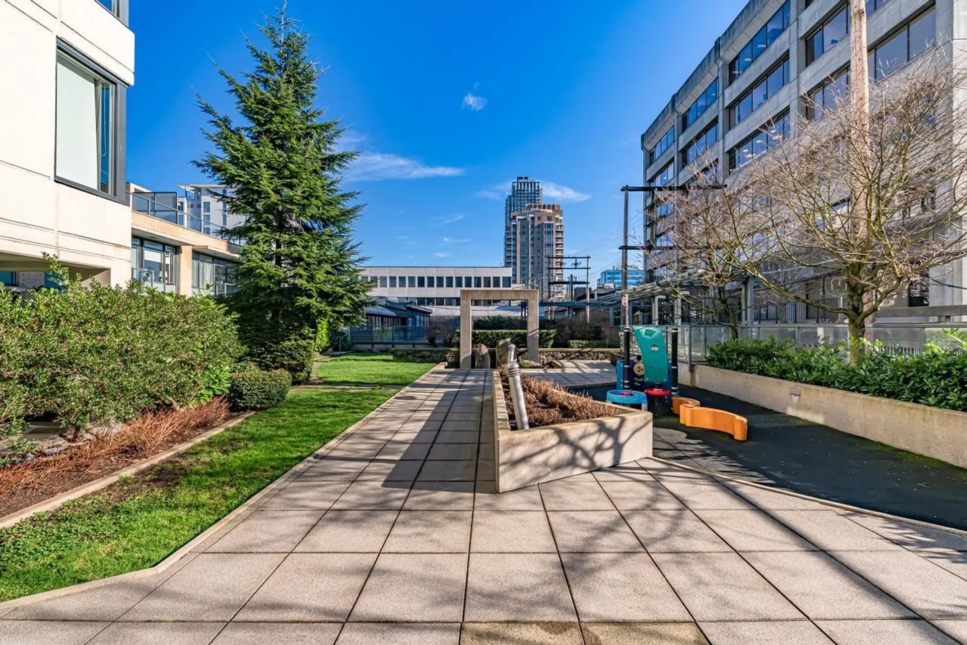 #404 1690 W 8th Avenue - Image 9