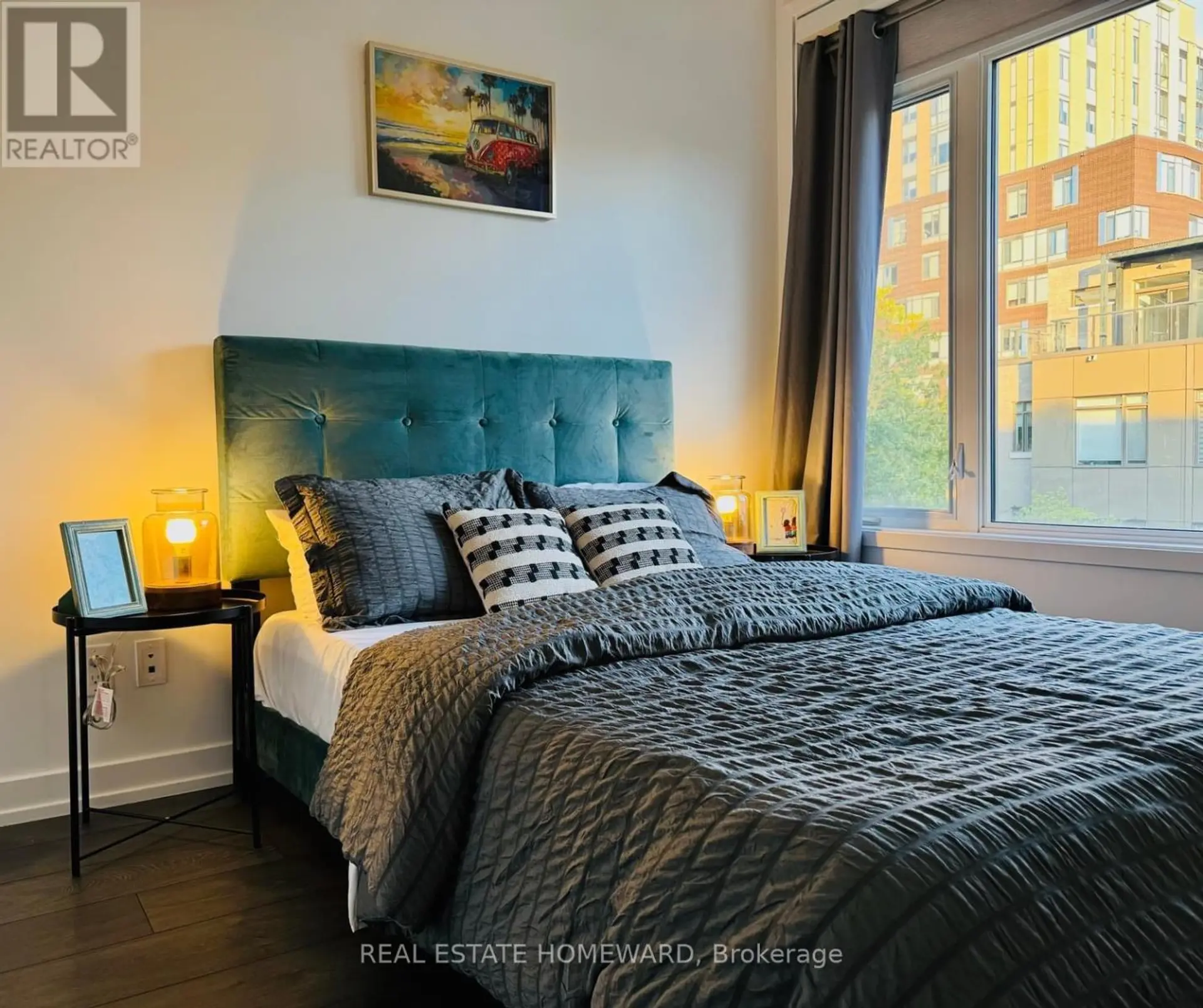 17 ST. BARTHOLOMEW STREET - Image 2