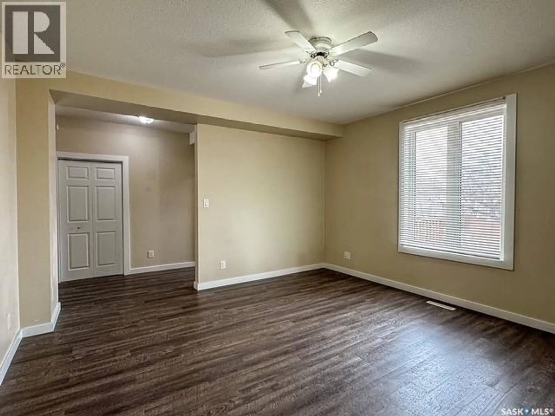 614 7TH AVENUE NE - Image 4