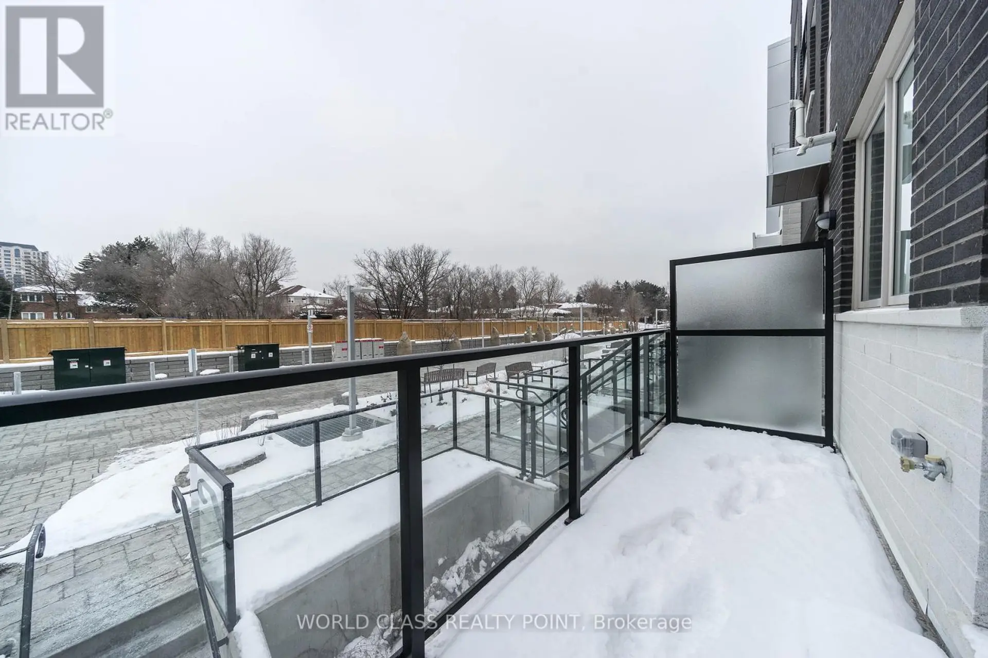 #TH62 780 SHEPPARD AVENUE E - Image 13