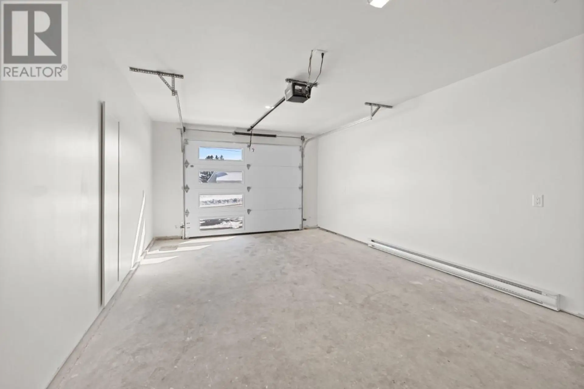 23 & 25 Loggie Drive - Image 12