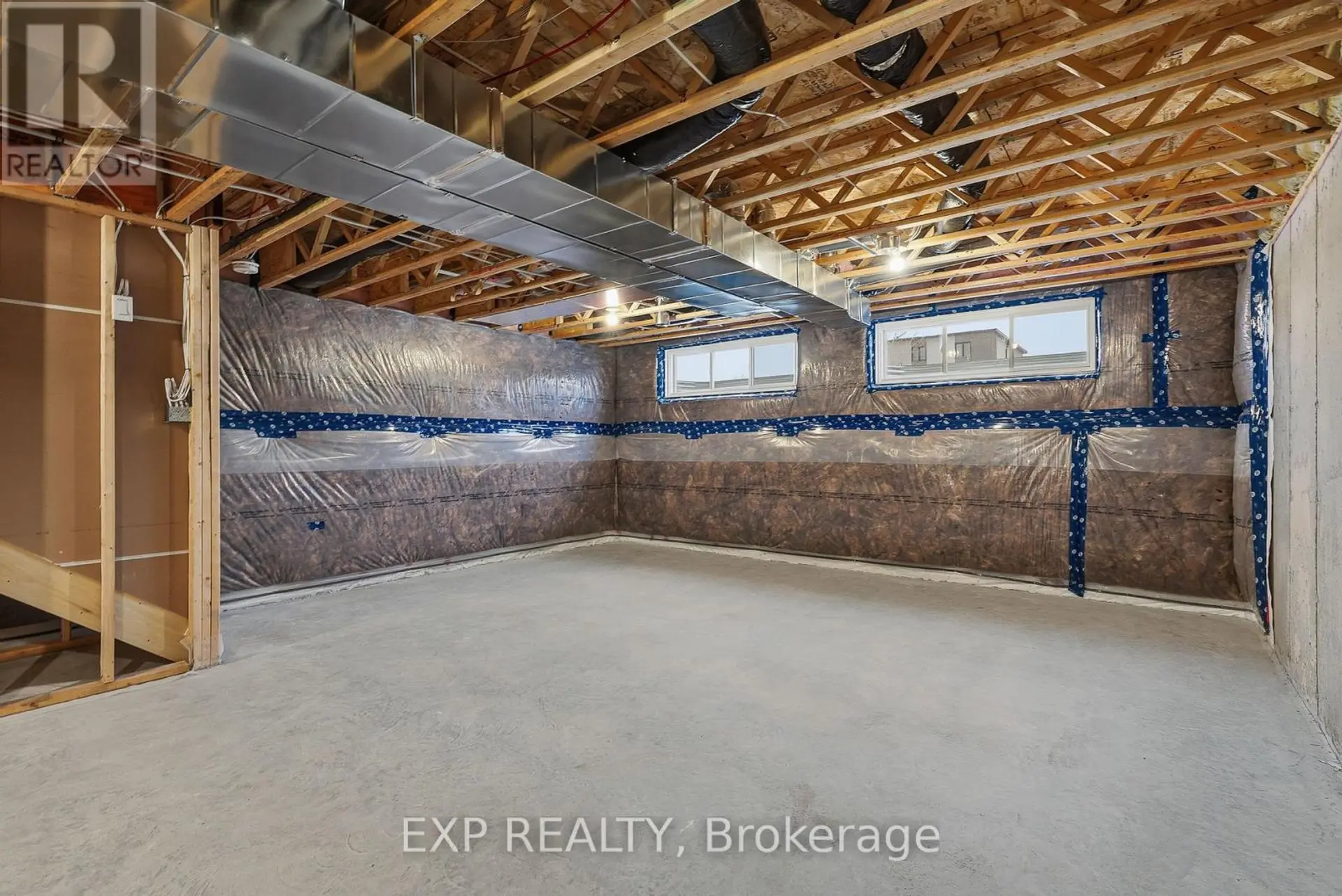 247 SUMAC CRESCENT STREET - Image 17