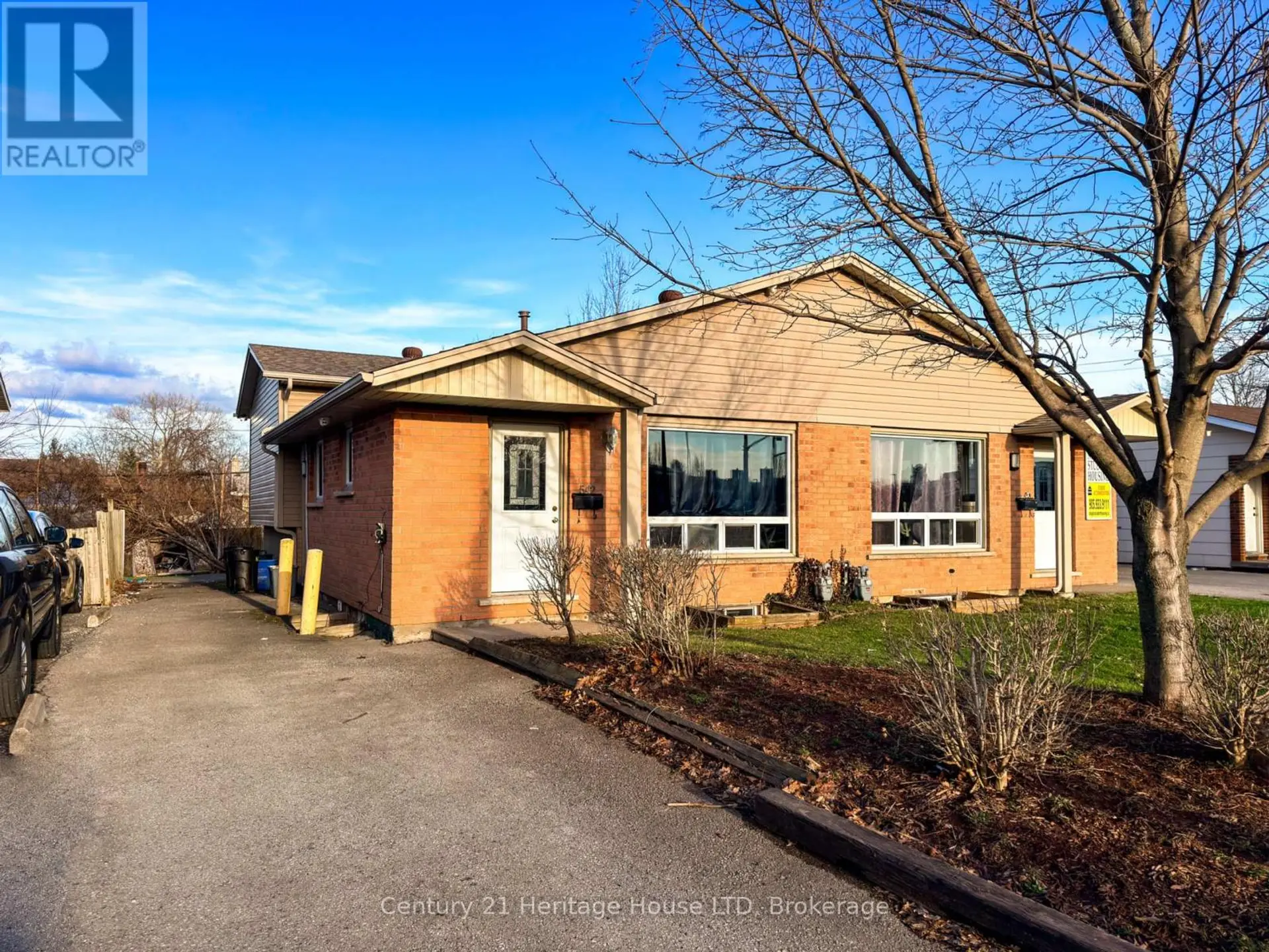 542 FIRST AVENUE N - Image 1