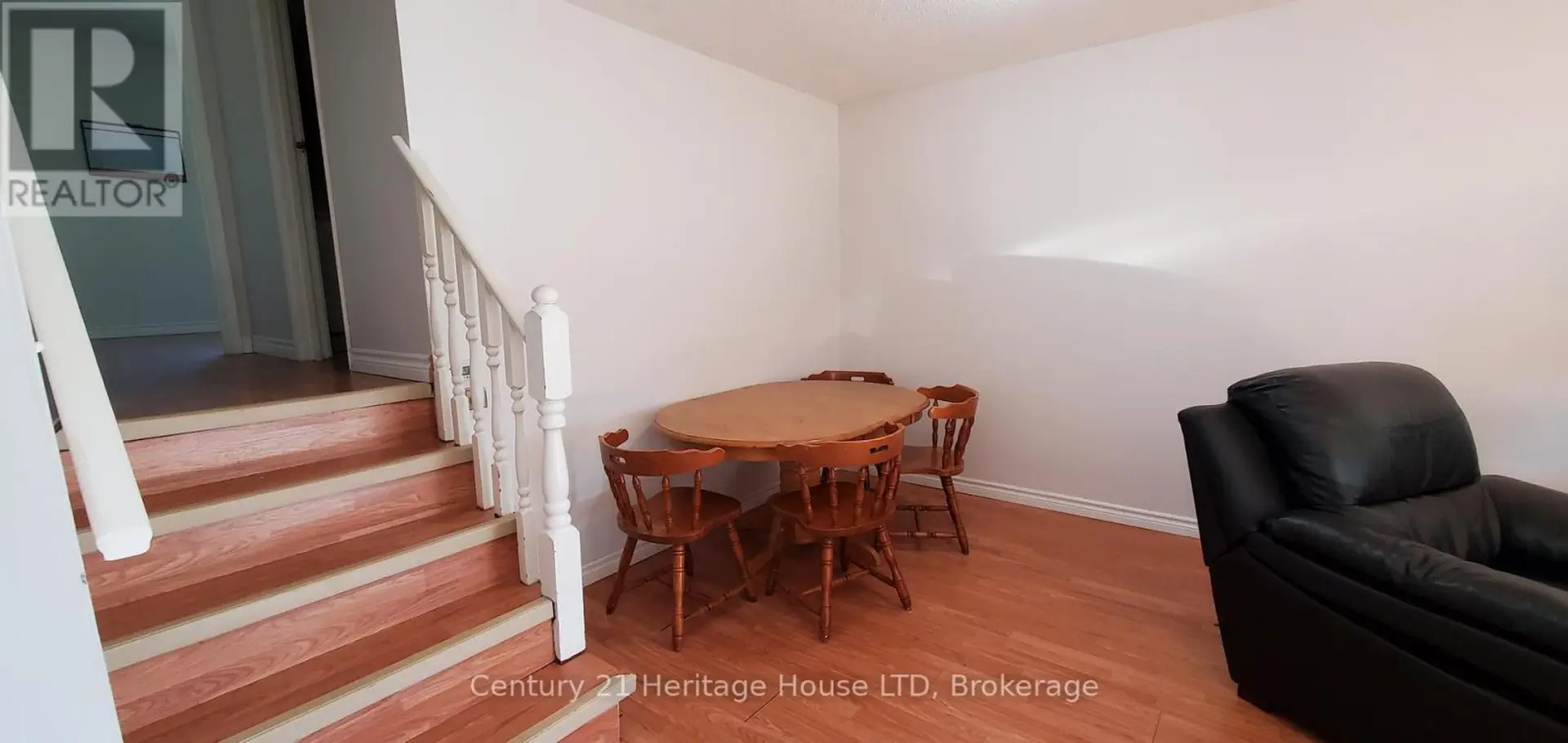 542 FIRST AVENUE N - Image 4